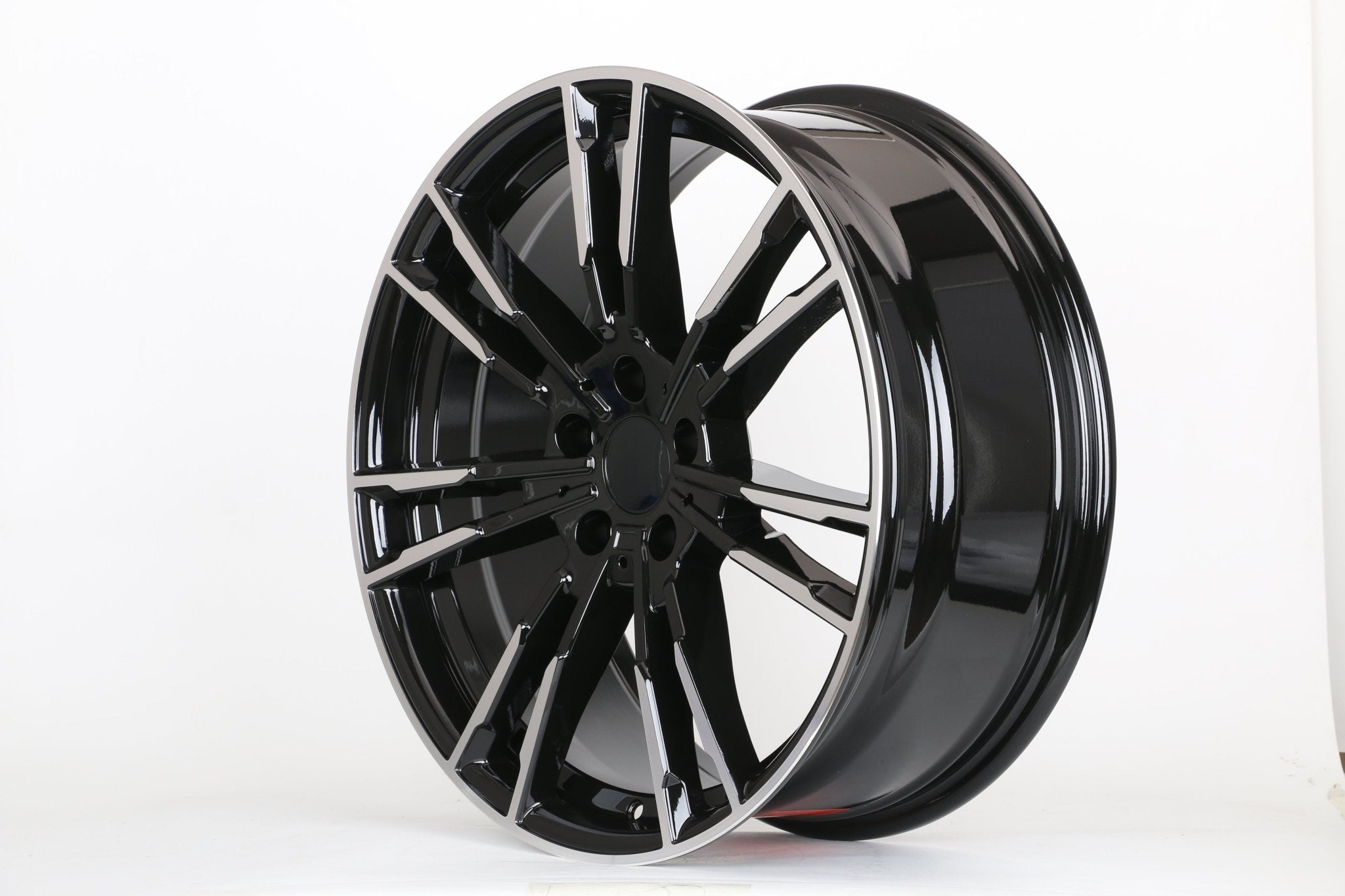W730 D1356 Black Machine Face 19*8.5 ET35 5*120 CB72.6