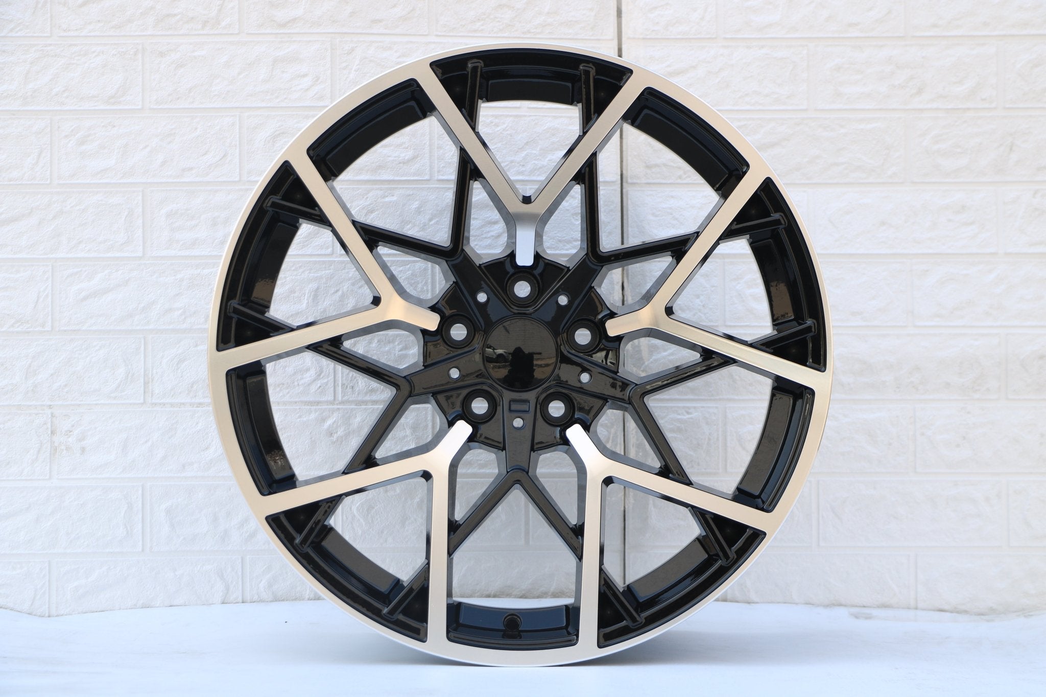 W733 Black Machined Face 20*8.5 ET35 5x120 CB72.6