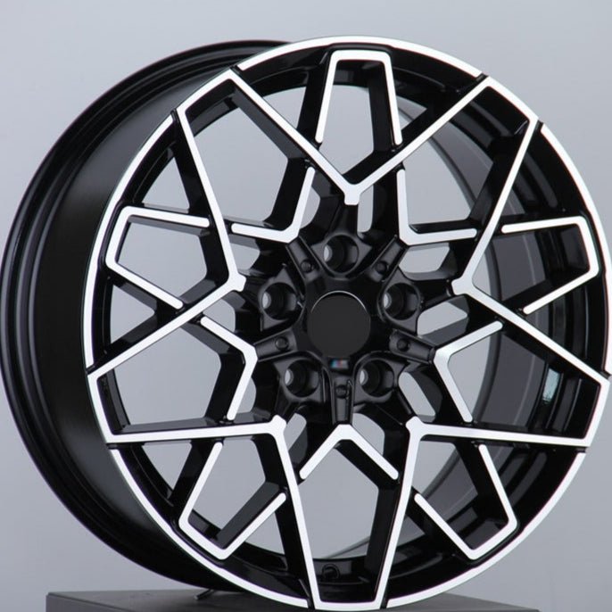 W736 775B Black Machined Face 19x8.0 ET33 5x120 CB72.56