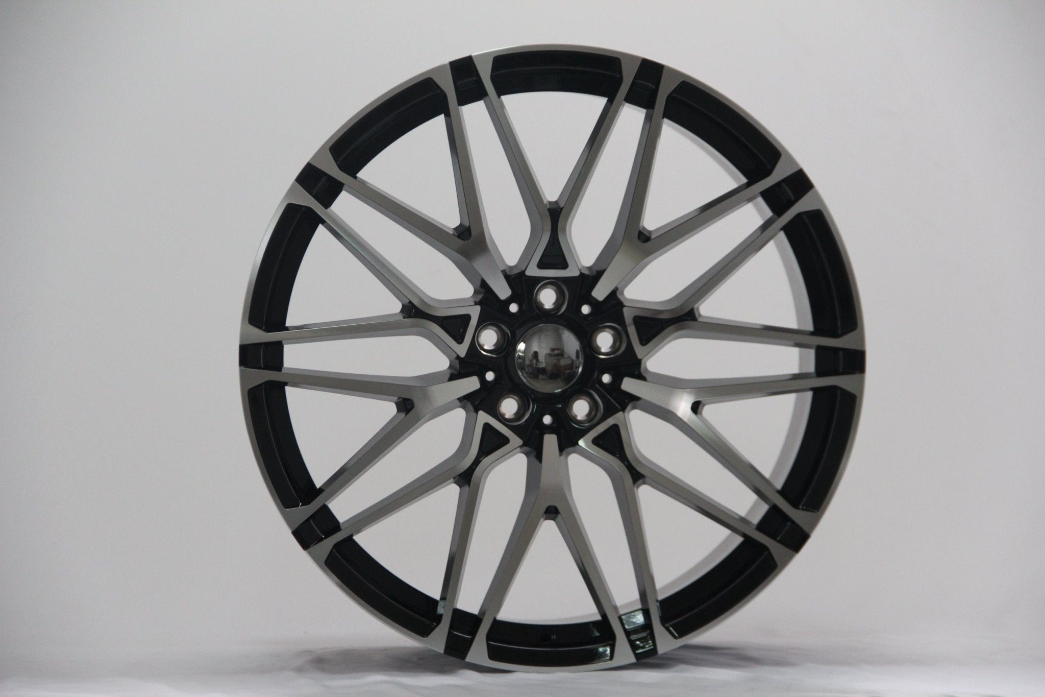 W741 495 Black Machined Face 22x10.5 ET43 5x120 CB74.1