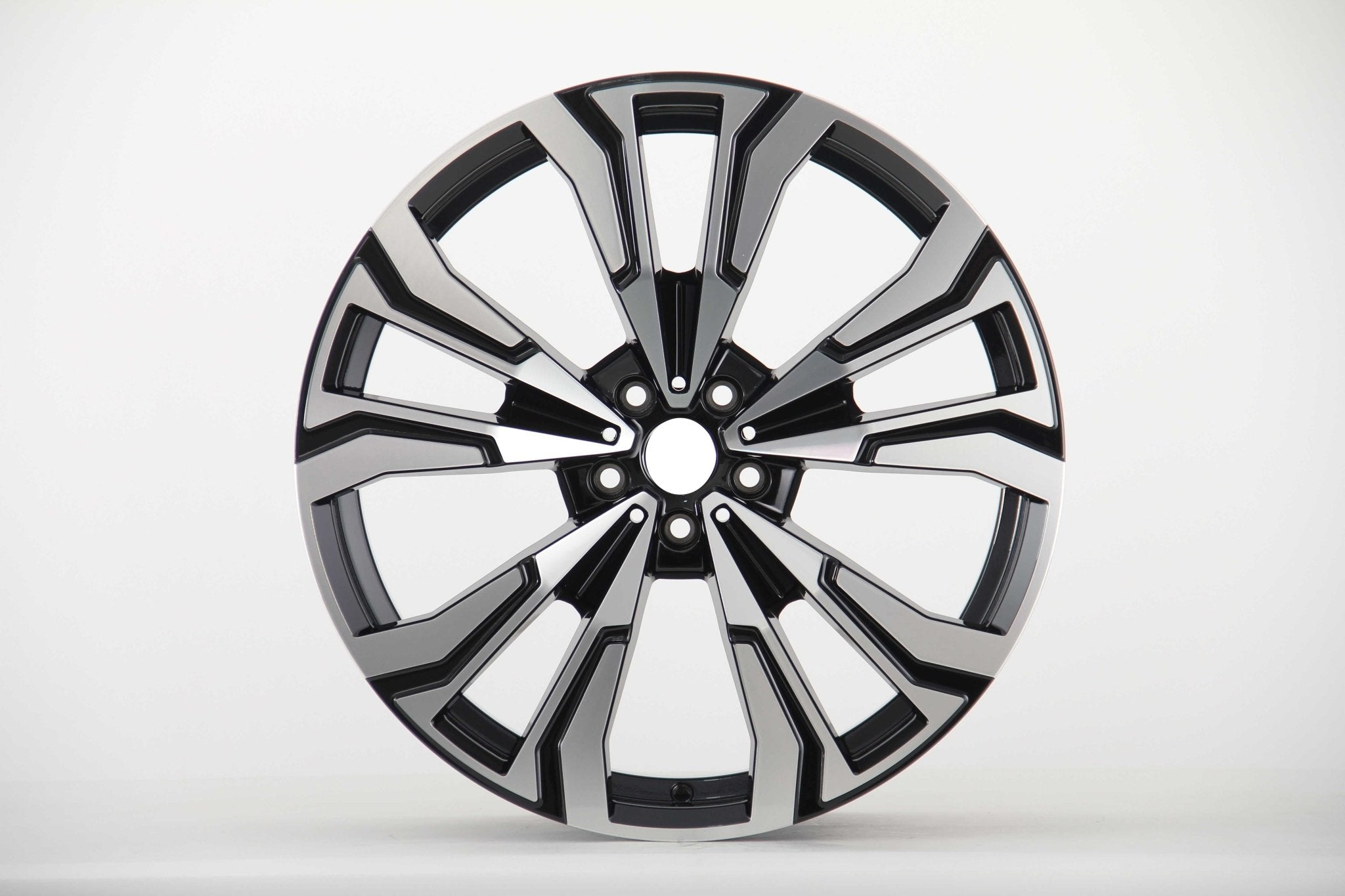 W747 IVF-3175 Black Machined Face 22x9.5 ET30 5x120 CB74.1