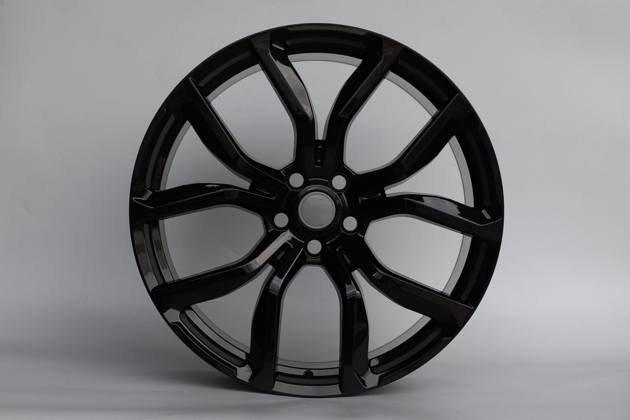 W782 1792 Gloss Black 22x9.5 ET45 5x120 CB72.6 C959-ABS