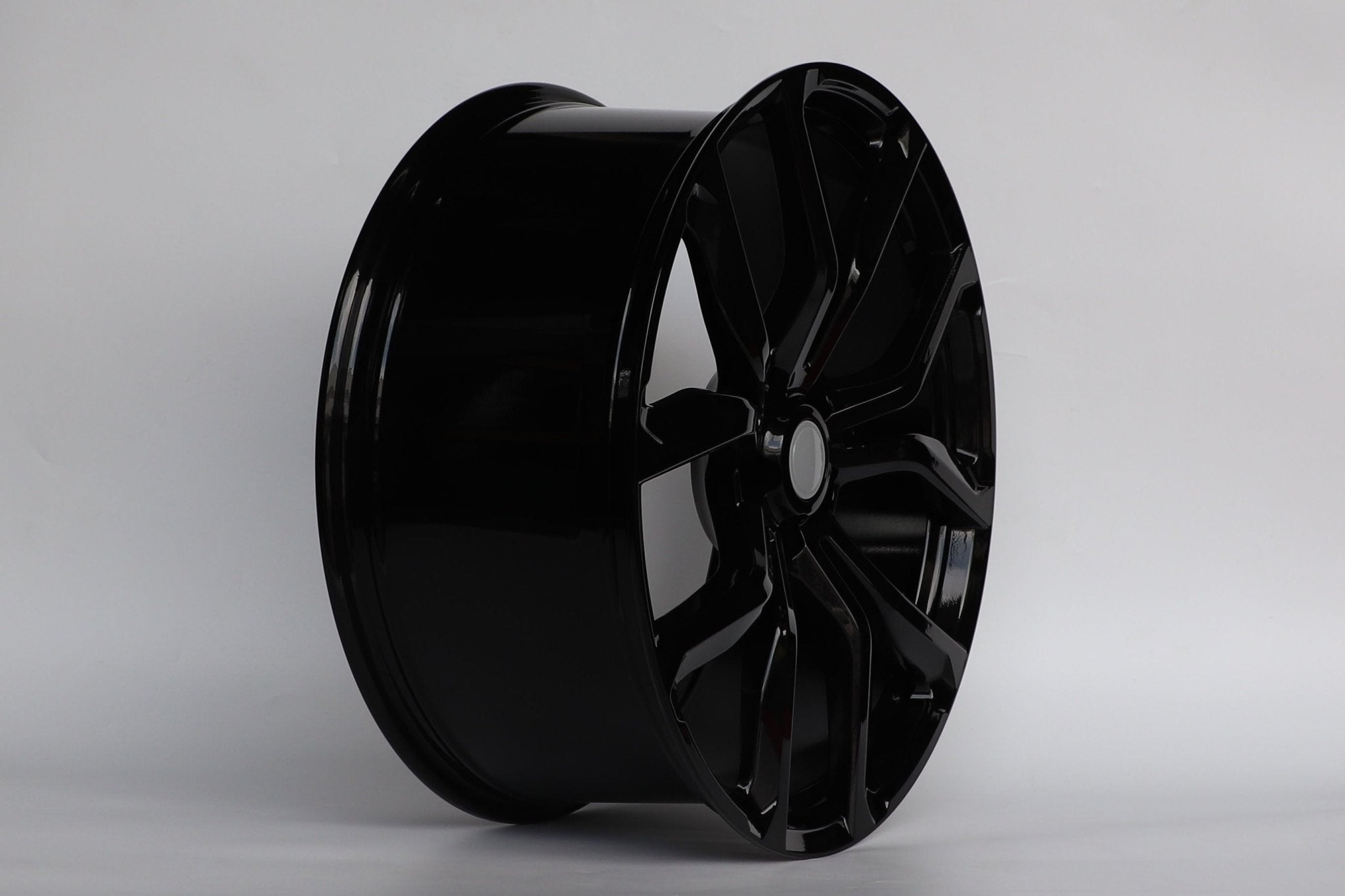 W782 1792 Gloss Black 22x9.5 ET45 5x120 CB72.6 C959-ABS