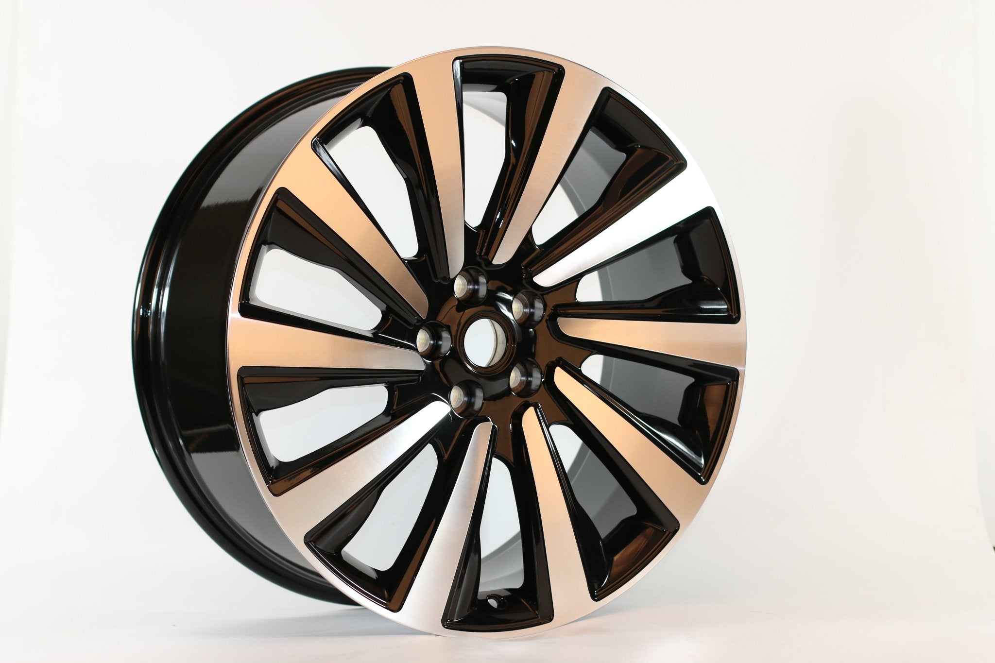 W786 W787 IV-947 Black Machined Face 22x9.5 ET40 5x120 CB72.6 Mag Seat