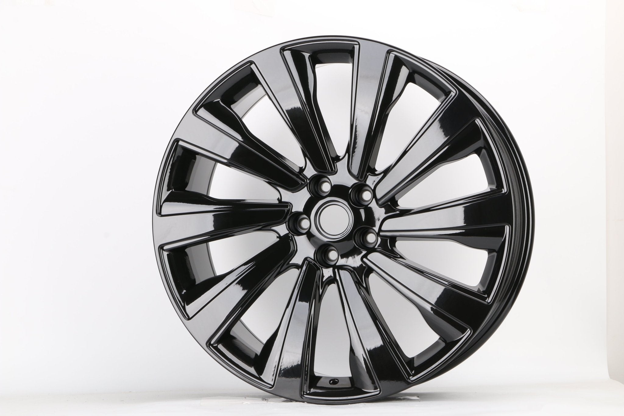 W786 1756 Gloss Black 22x10 ET45 5x120 CB72.6