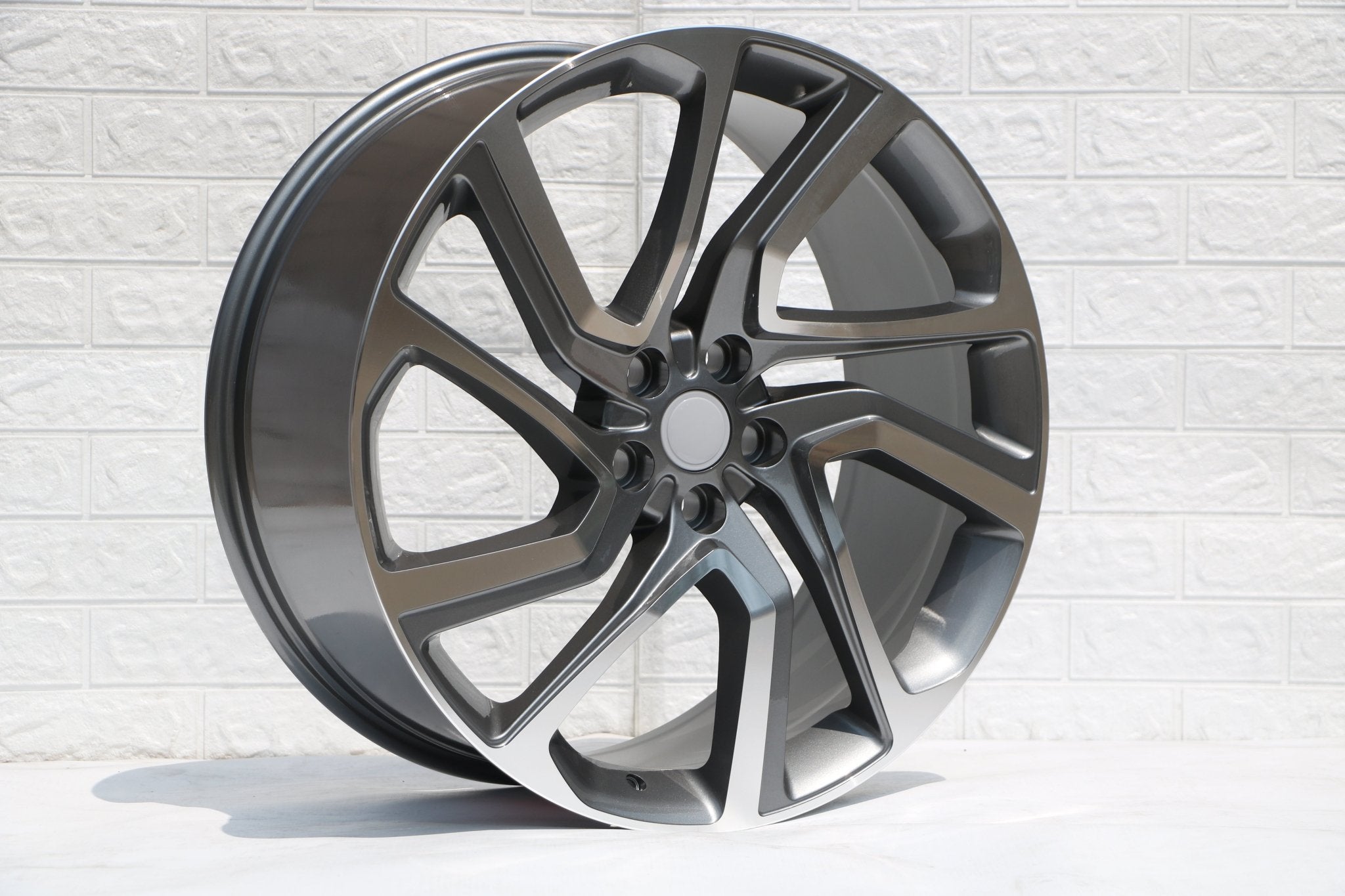 W797 Gunmetal Machined Face 22x9.5 ET45 5x120 CB72.6
