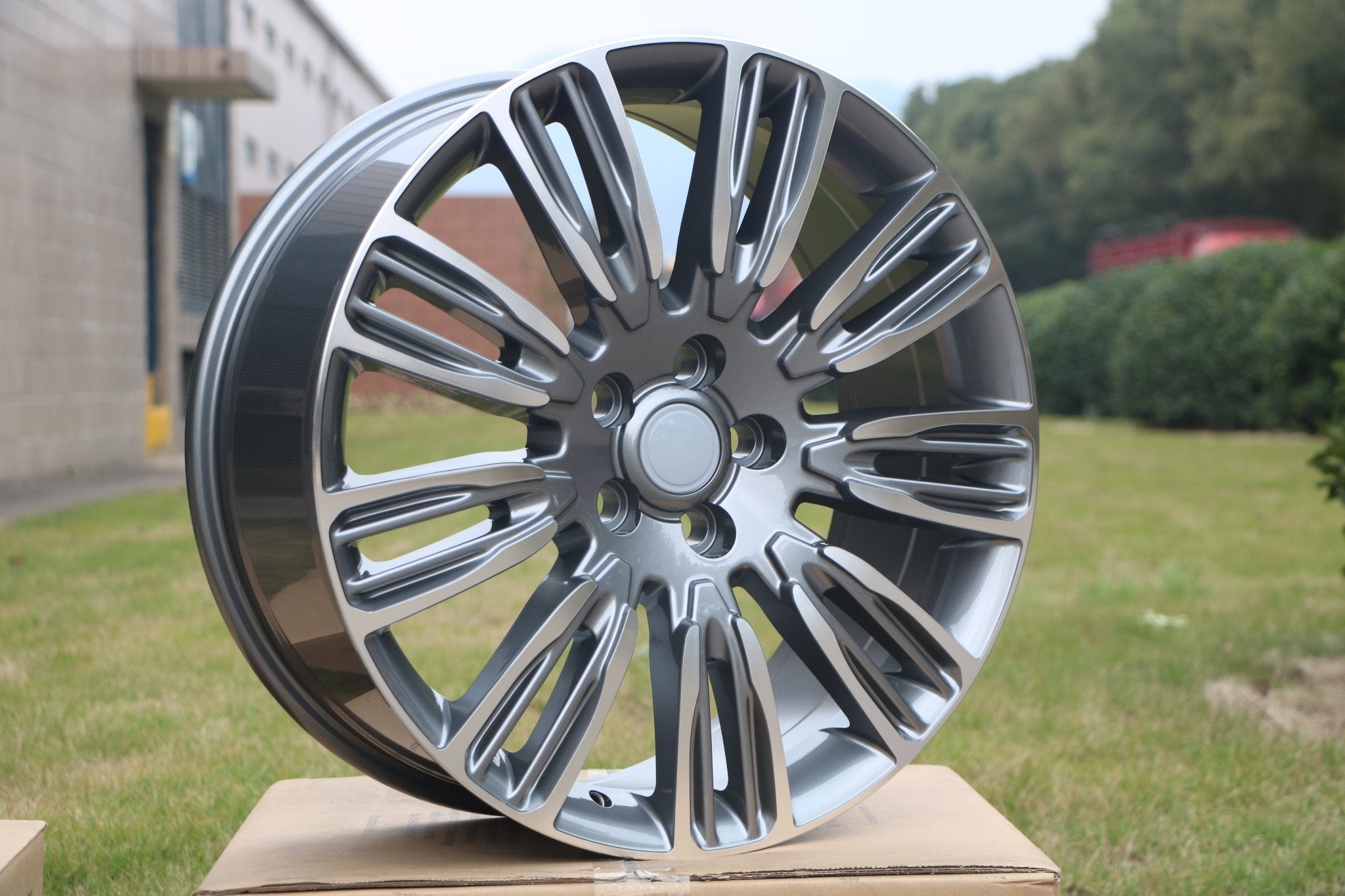 W798 Gunmetal Machined Face 22x9.5 ET45 5x120 CB72.6