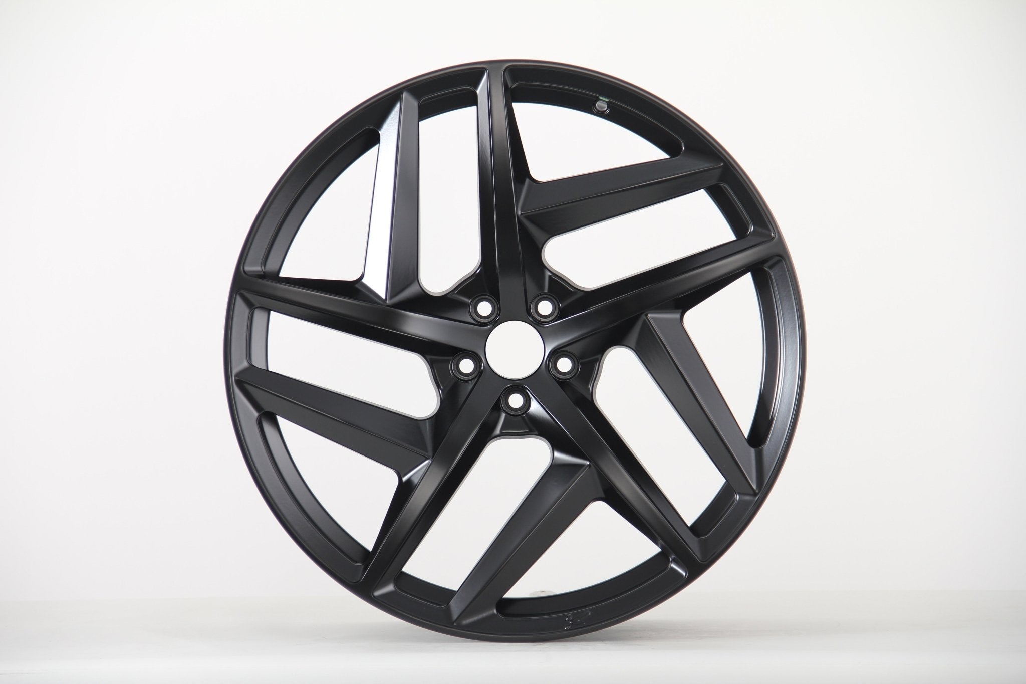 W799 7828 Satin Black 22x10 ET42 5x120 CB72.56