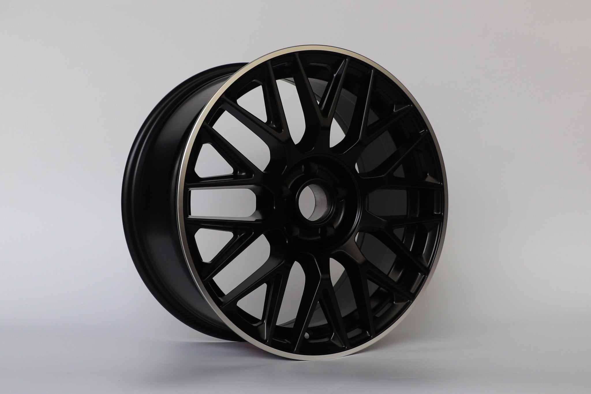 W803 1766 Satin Black Machined Lip 18x8.5 ET35 5x112 CB66.6