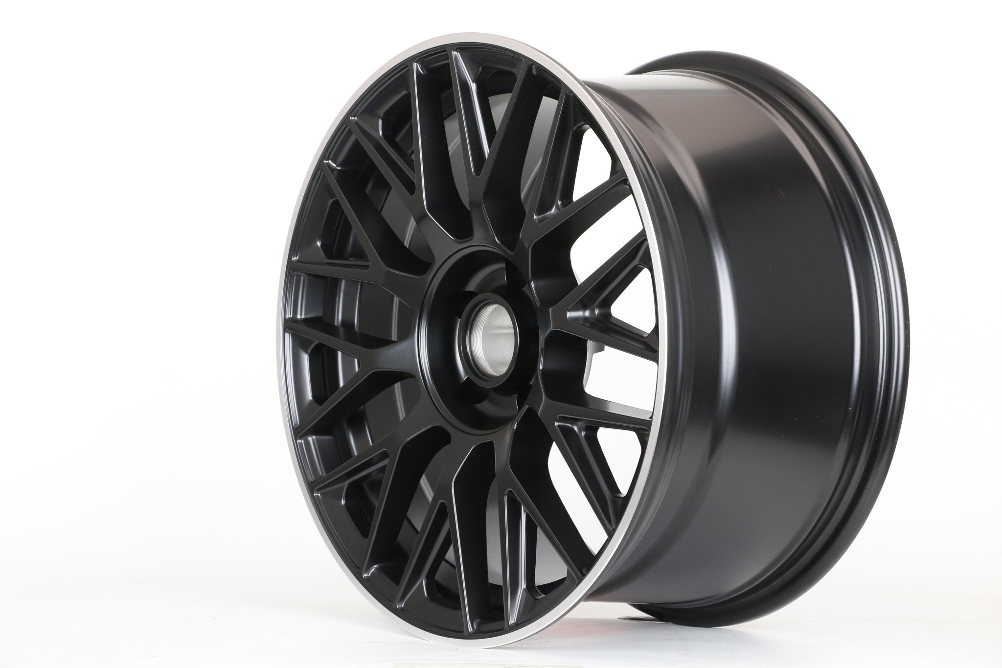 W803 1766 Satin Black Machined Lip 18x8.5 ET35 5x112 CB66.6