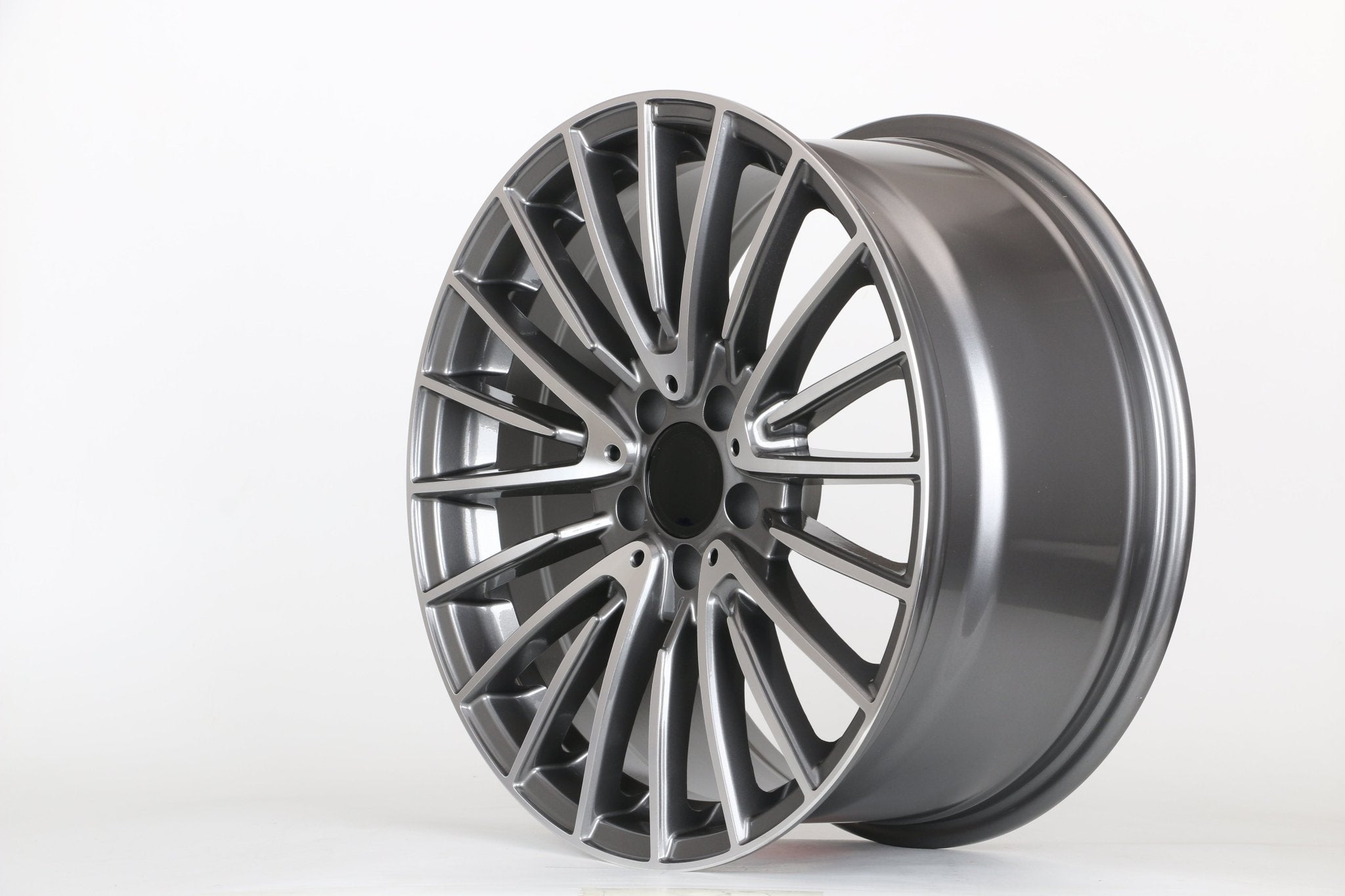 W812 1779 Gunmetal Machined Face 18x9.5 ET35 5x112 CB66.6