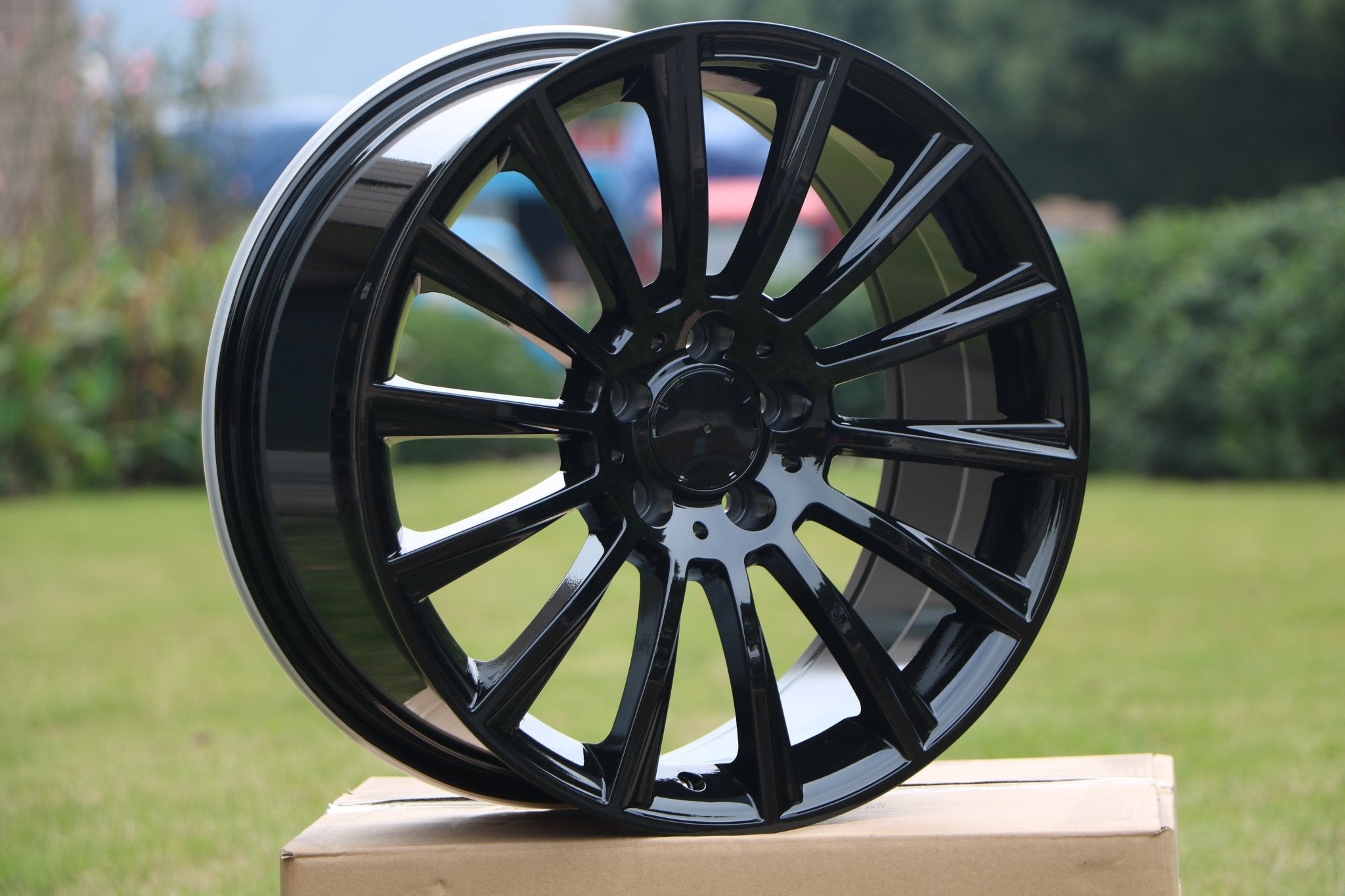 W813 Gloss Black 18x9.5 ET35 5x112 CB66.6 C507-C