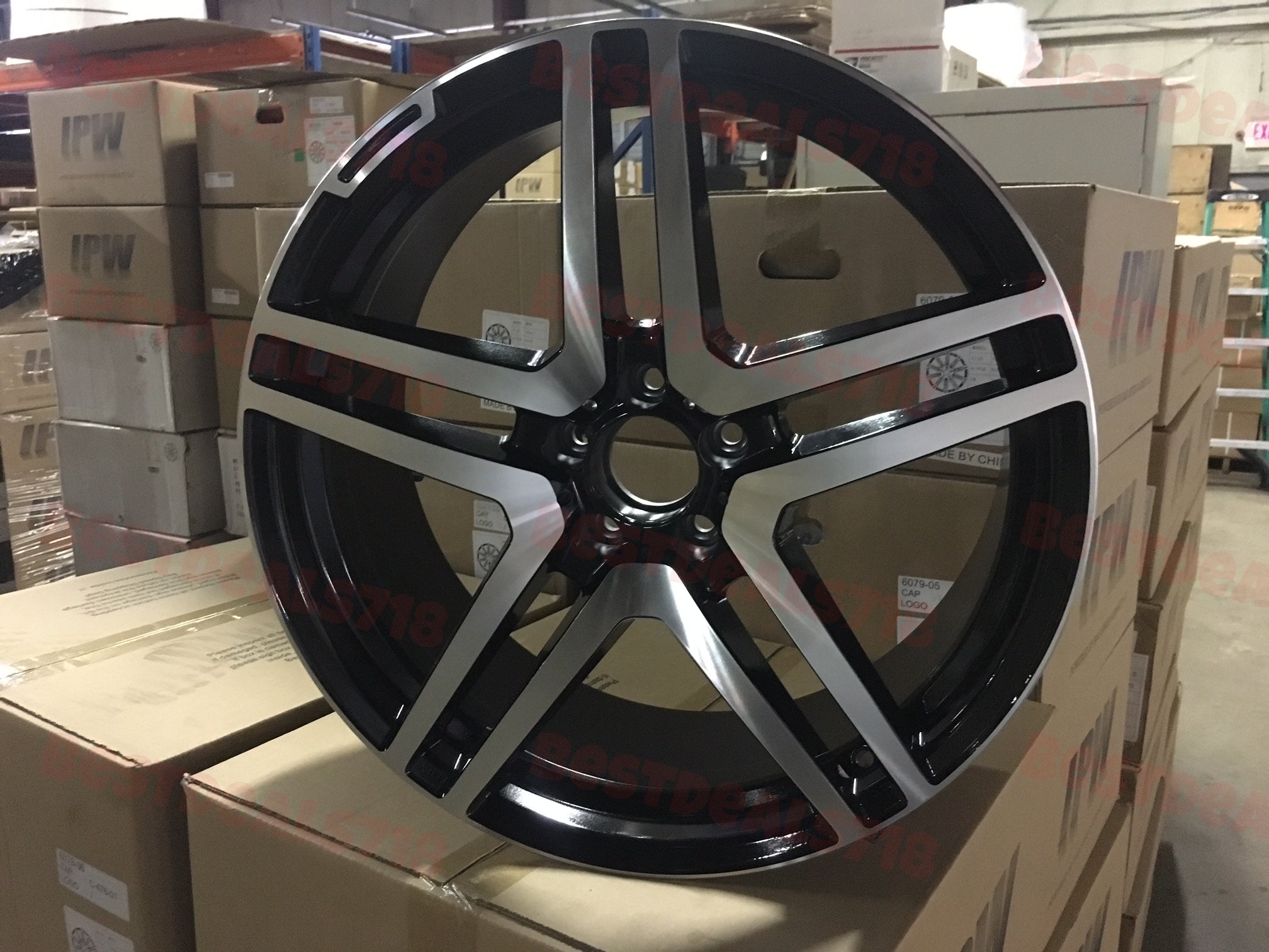 W815 Black Machined Face 18x9.5 ET35 5x112 CB66.6