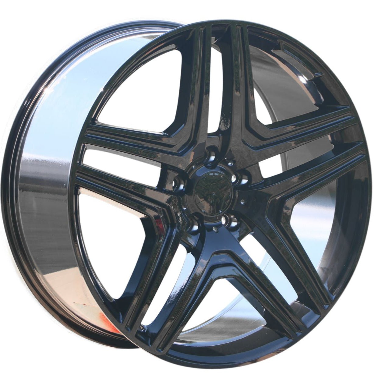 W824 Gloss Black 22x10.0 ET48 5x112 CB66.6