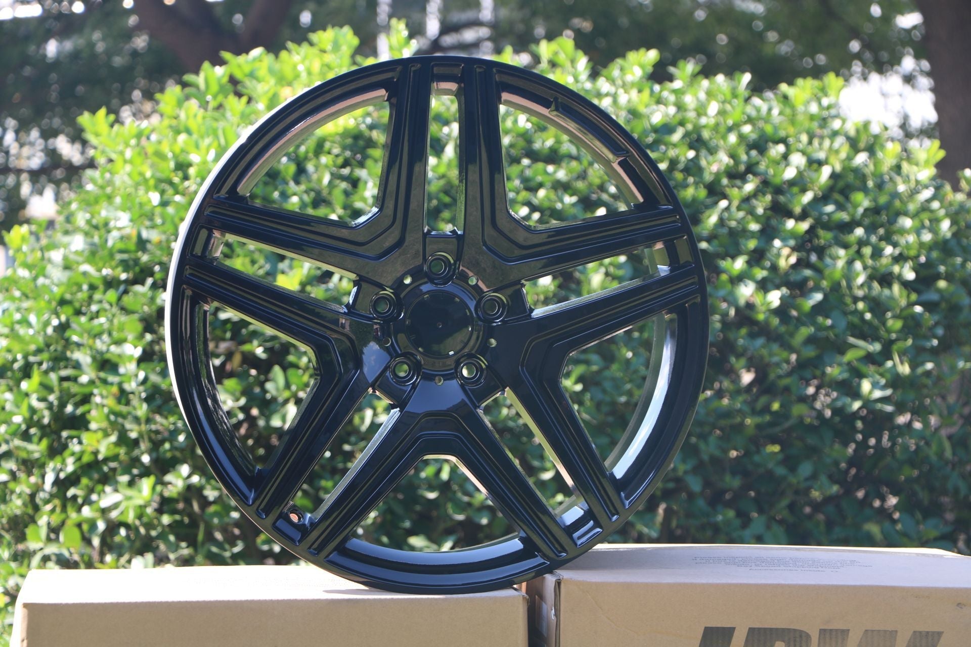 W824 Gloss Black 22x10.0 ET48 5x112 CB66.6