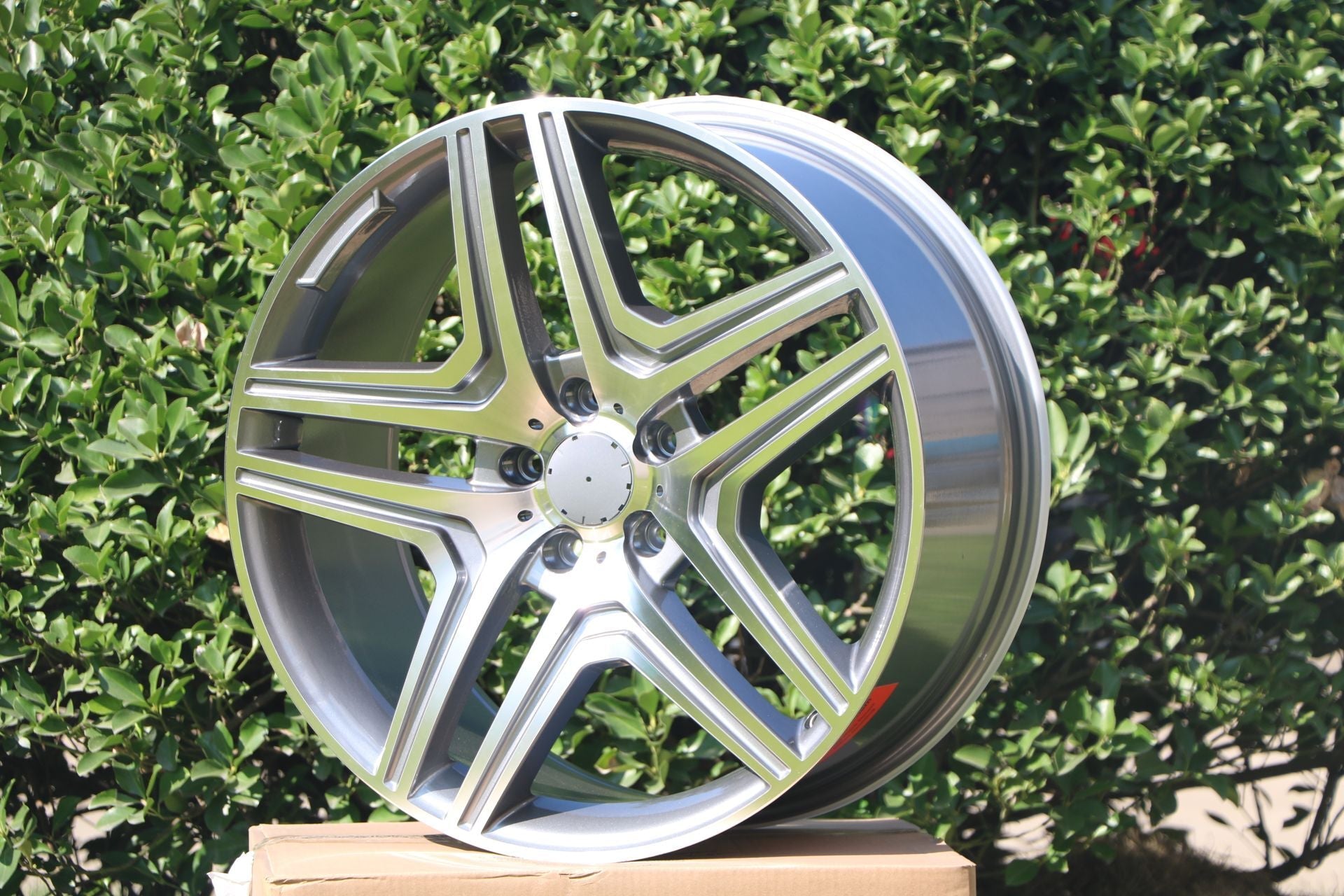 W824 Gunmetal Machined Face 20x8.5 ET35 5x112 CB66.6