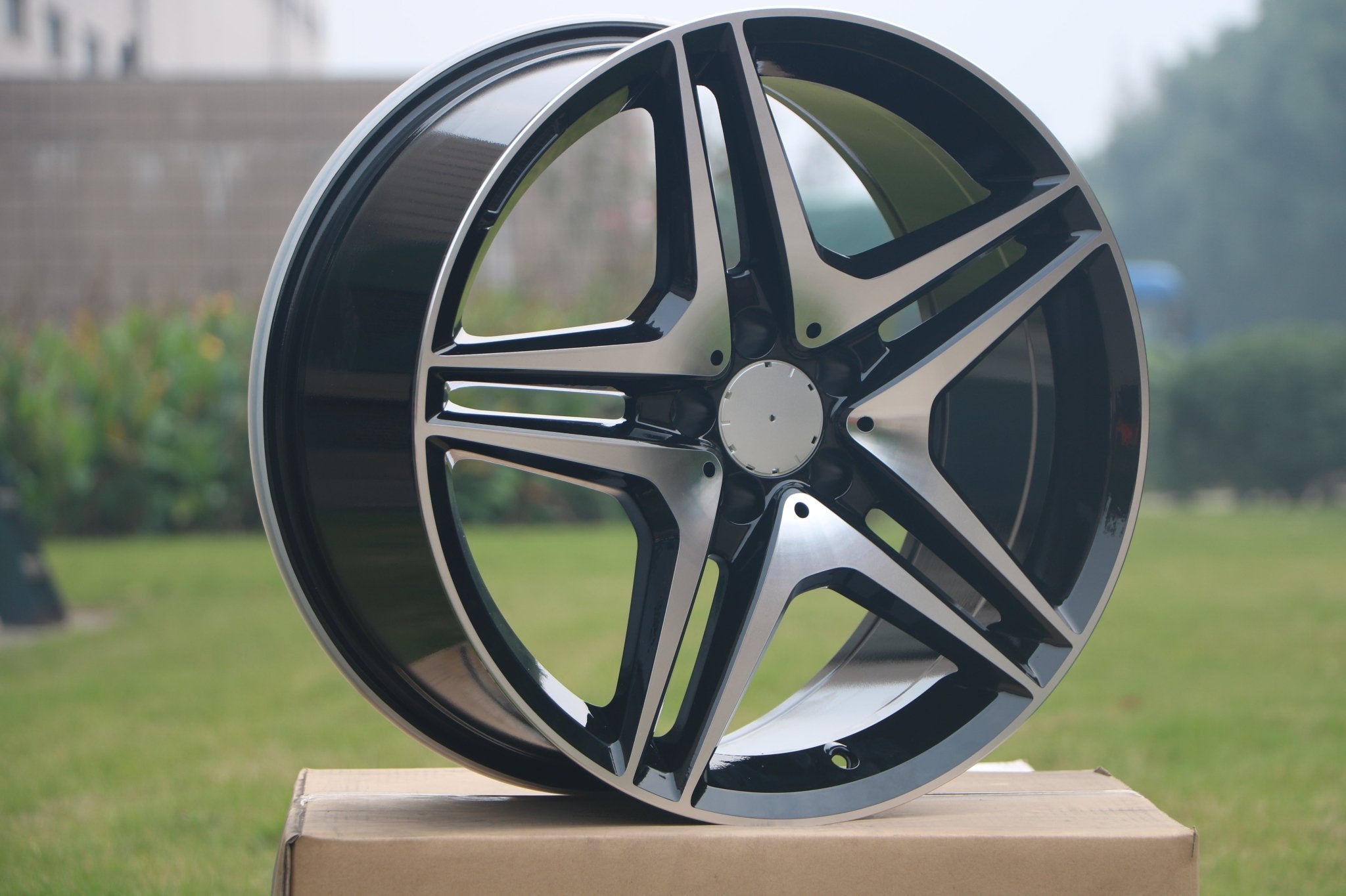 W828 Black Machined Face 18*8.0 ET45 5*112 CB66.6