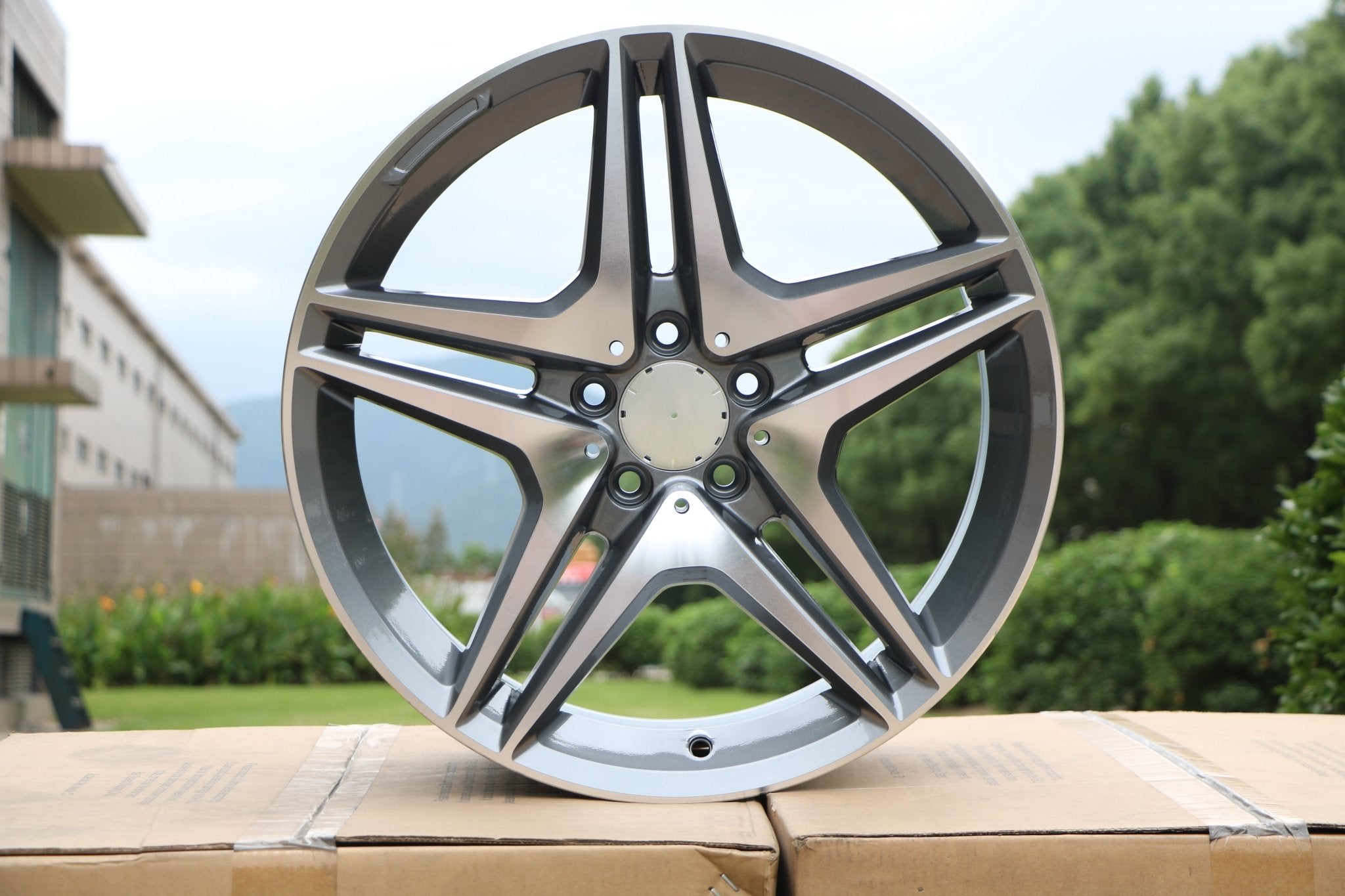 W828 Gunmetal Machined Face 18*9.5 ET45 5*112 CB66.6
