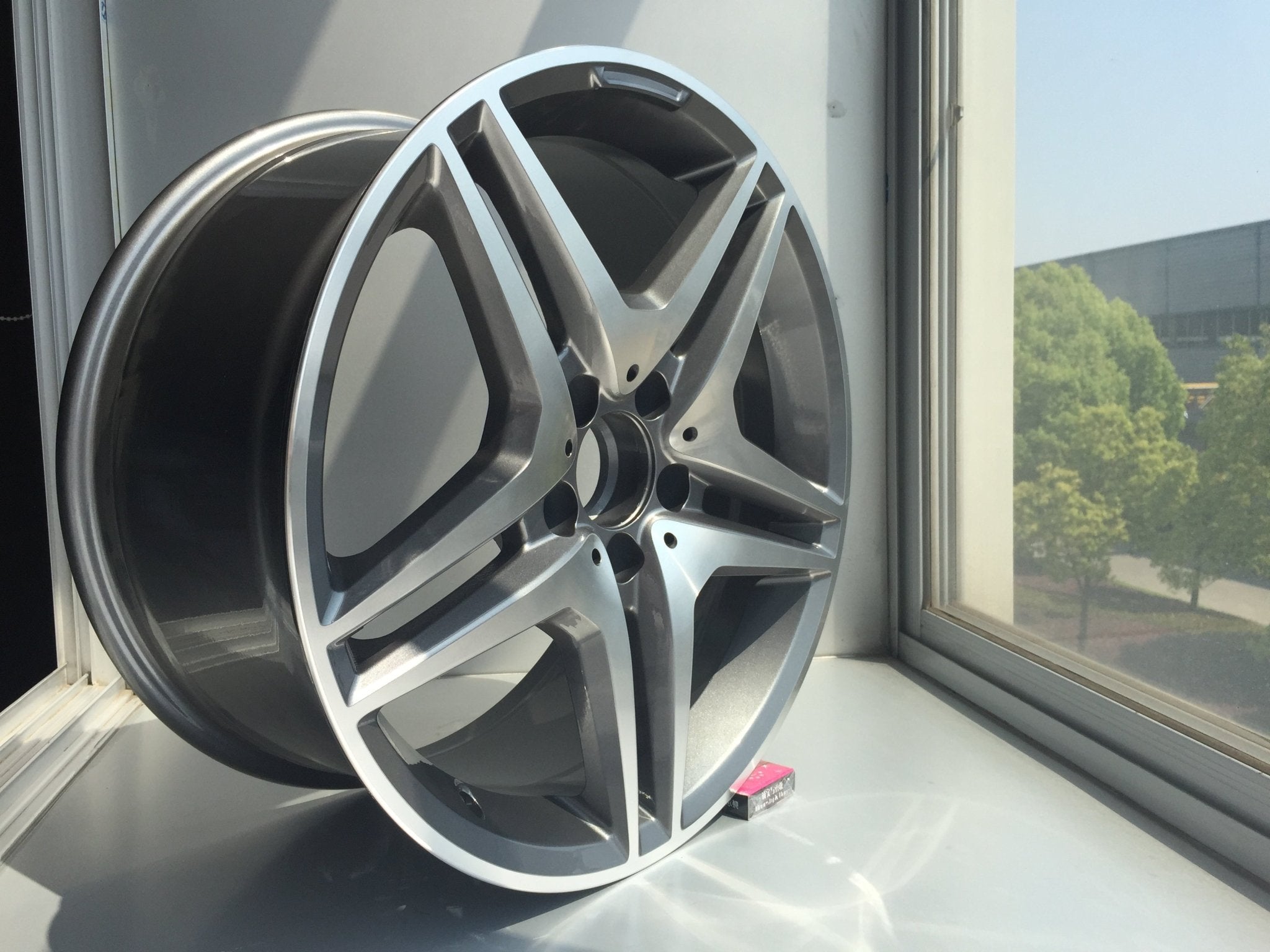 W828 Gunmetal Machined Face 18*9.5 ET35 5*112 CB66.6