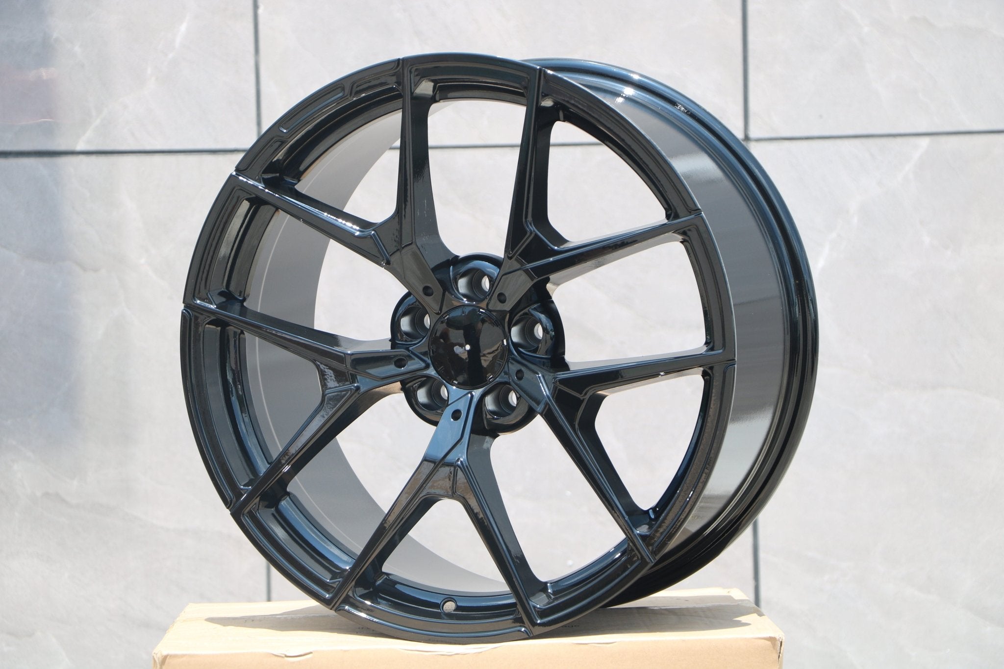 W838 Gloss Black 20x8.5 ET35 5x112 CB66.6