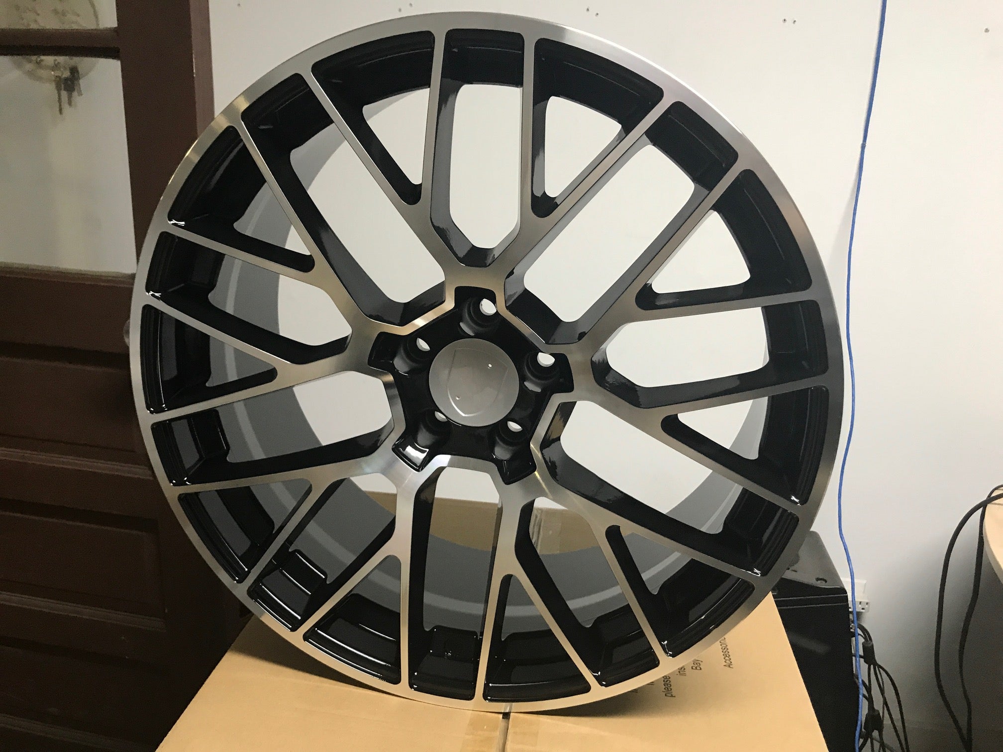W854 XH1379 Black Machined Face 20x9.0 ET26 5x112 CB66.6