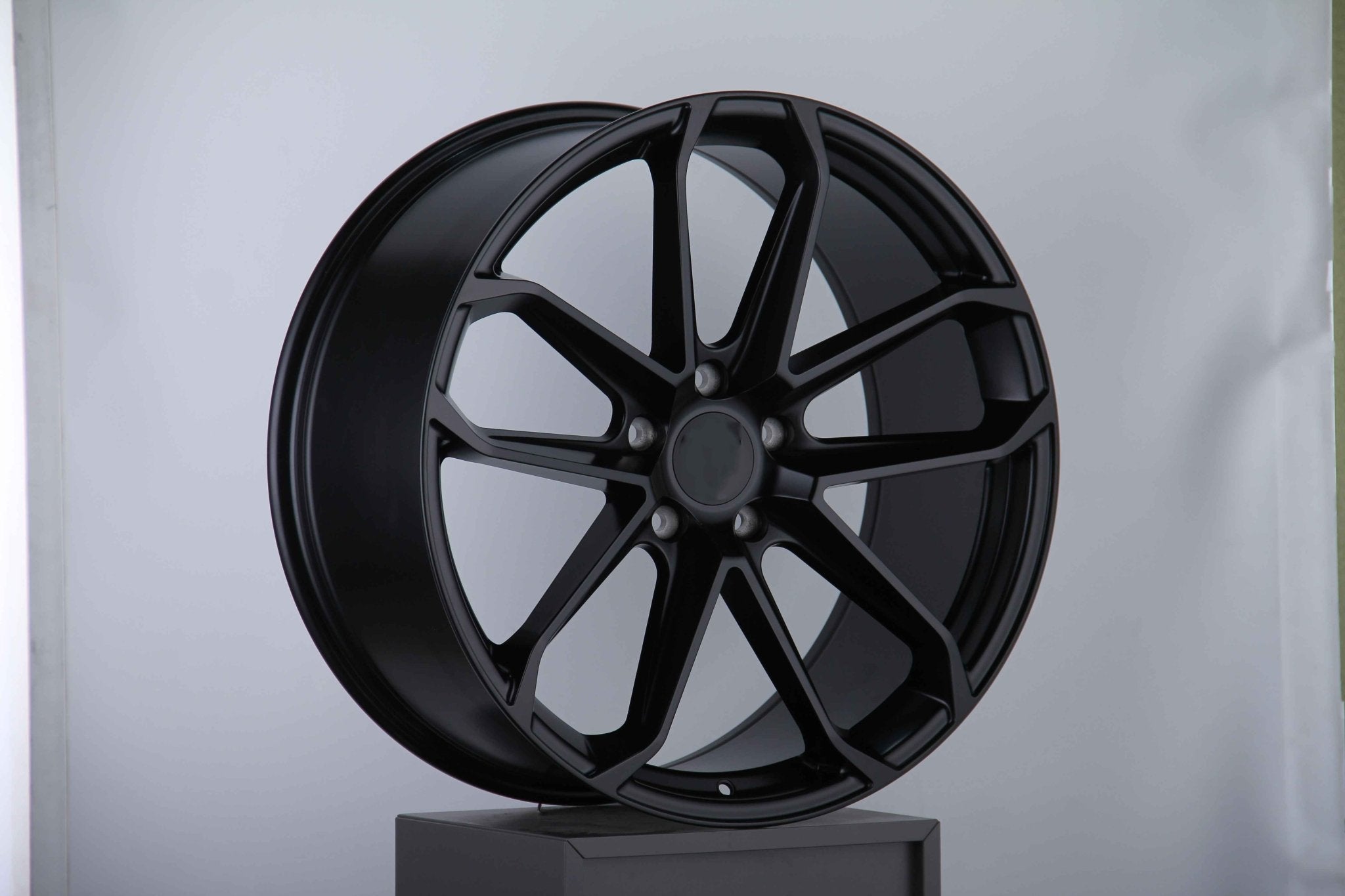 W861 878 Satin Black 19x8.5 ET50 5x130 CB71.56