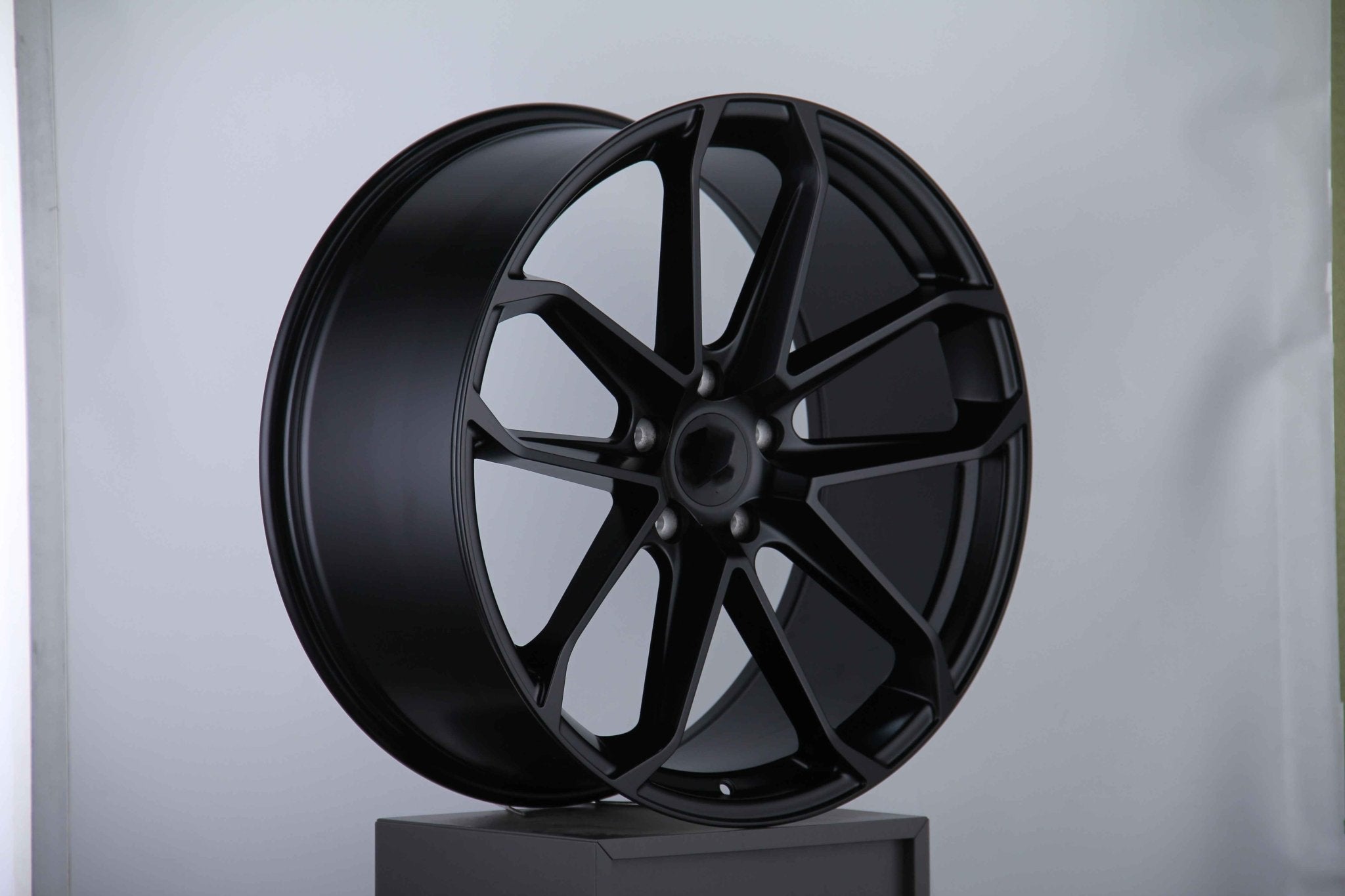 W861 878 Satin Black 19x10 ET50 5x130 CB71.56