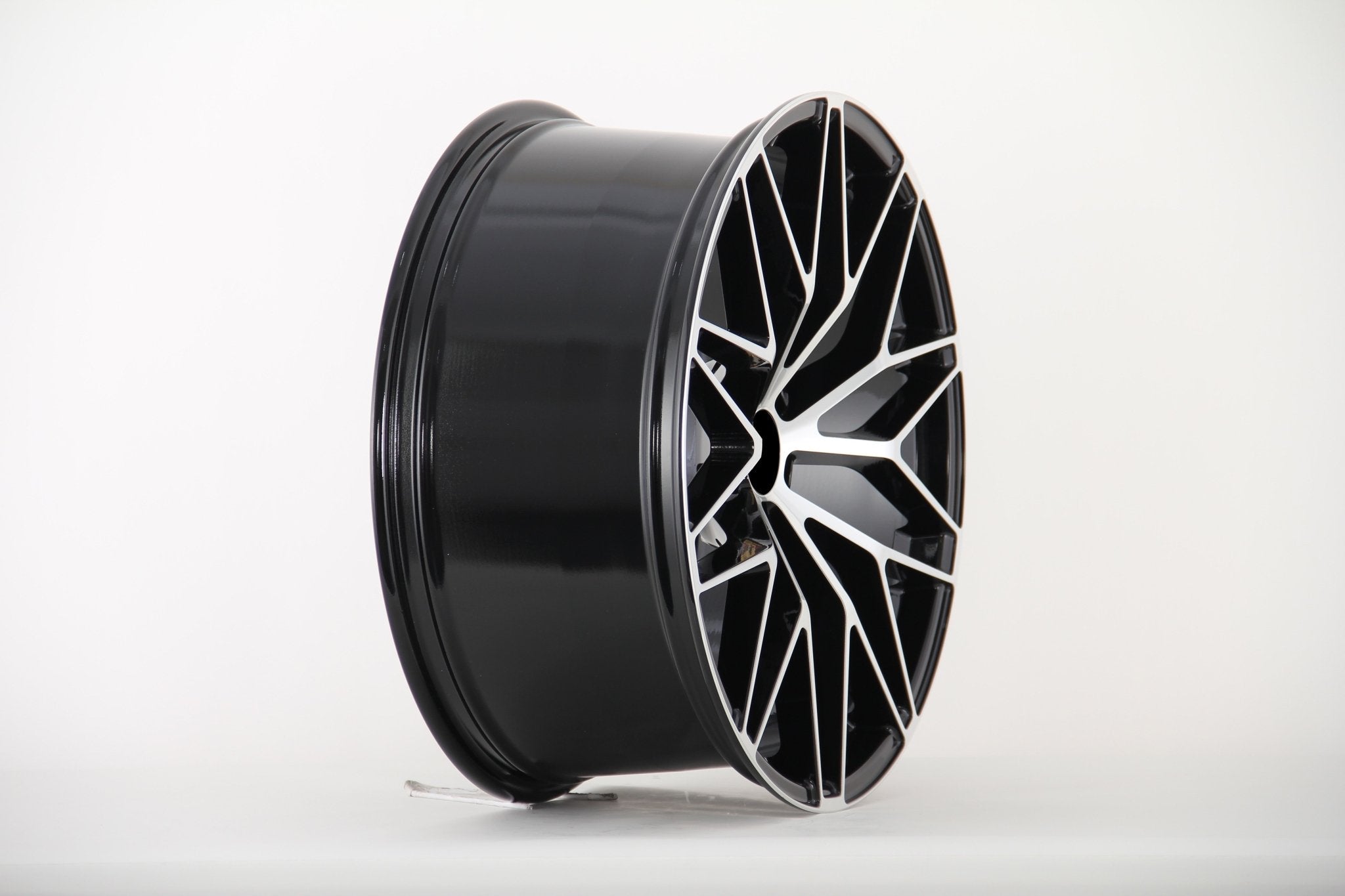 W864 874 Black Machined Face 21x10 ET19 5x112 CB66.45
