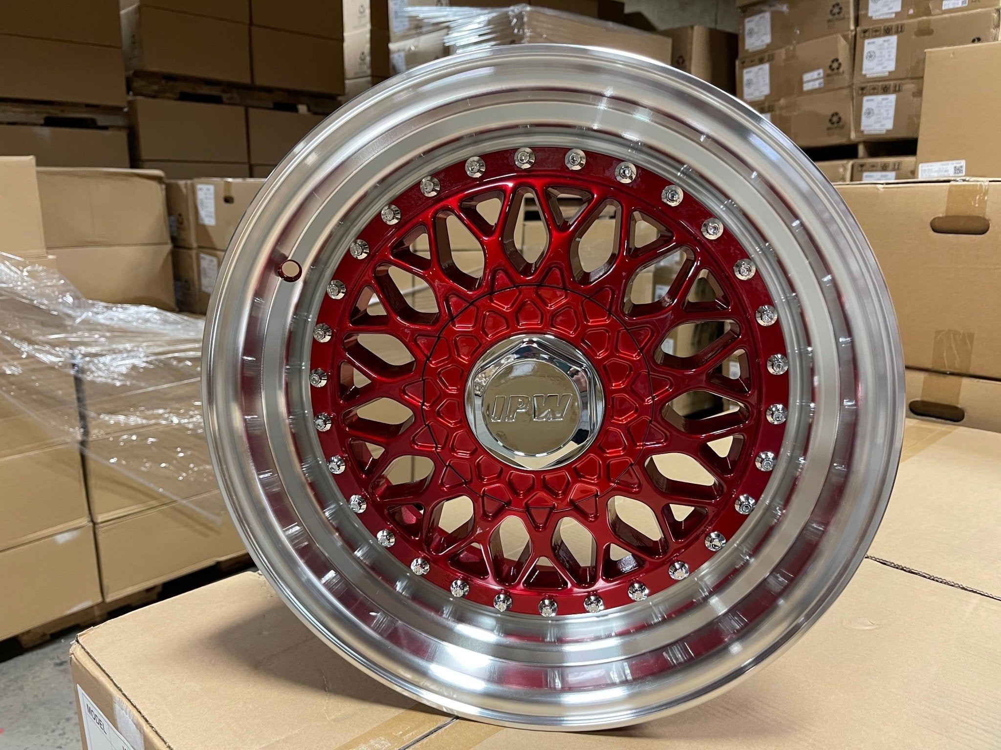 W883 479 Red Machined Lip 20x8.5 ET35 5x112/114.3/120 CB73.1