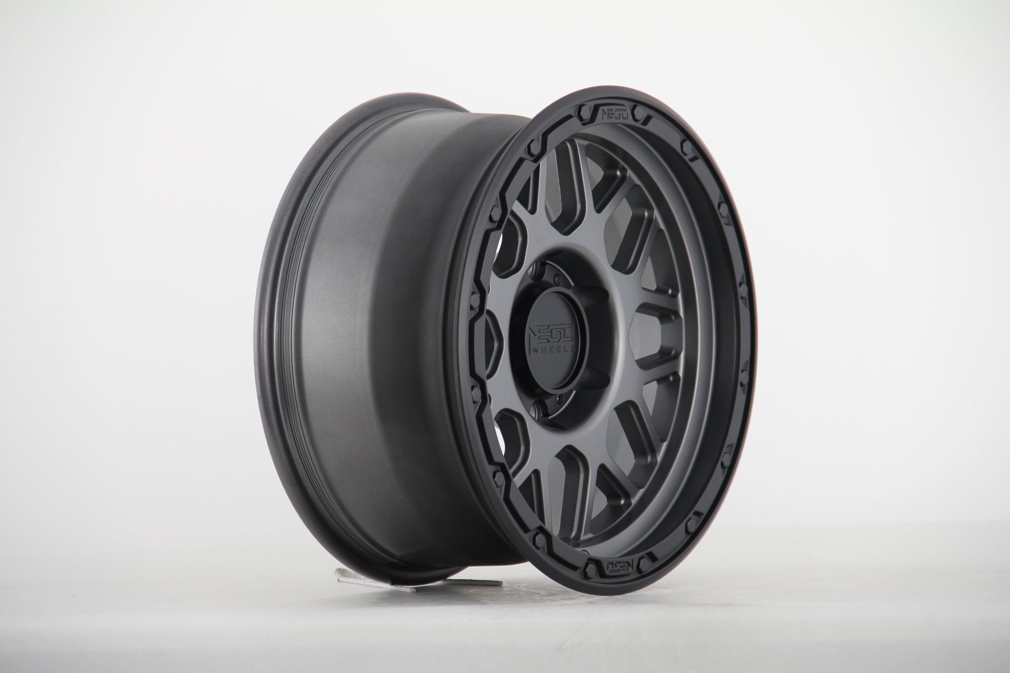 W915 N03 Satin Gunmetal Satin Black Lip 17x8.5 ET0 5x127 CB71.56
