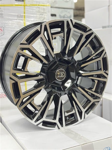 DRASTIC WHEEL DS12-M 20X8.5 ET +35 5x114.3/5x120 CB (74.2) B+M