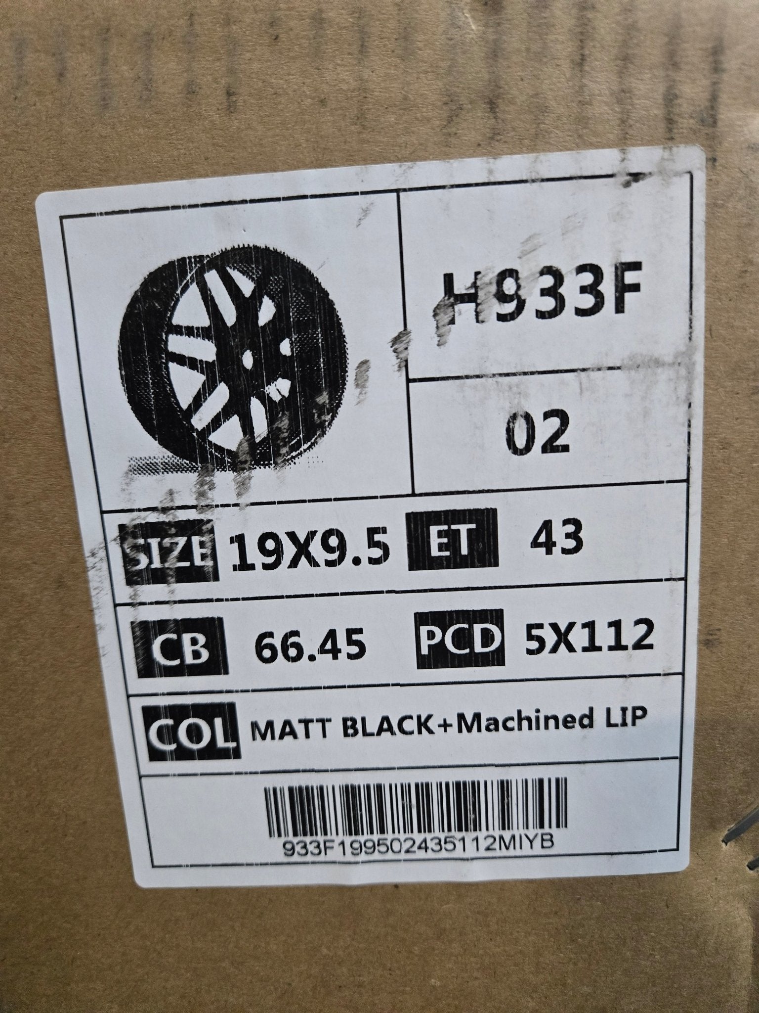 H933F 19X9.5 5X112 MATTE BLACK MACHINED RING