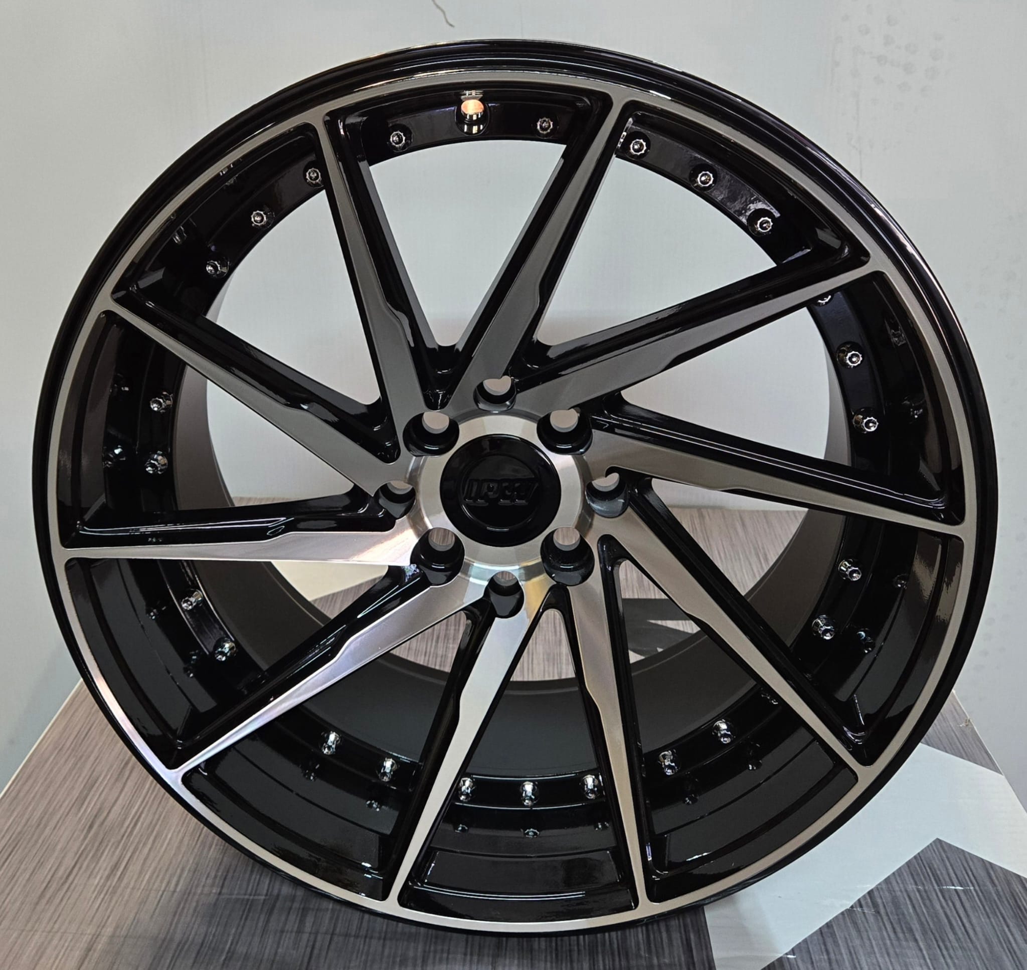 W511 17X8.5 4X100 4X114.3 BLACK MACHINED FACE