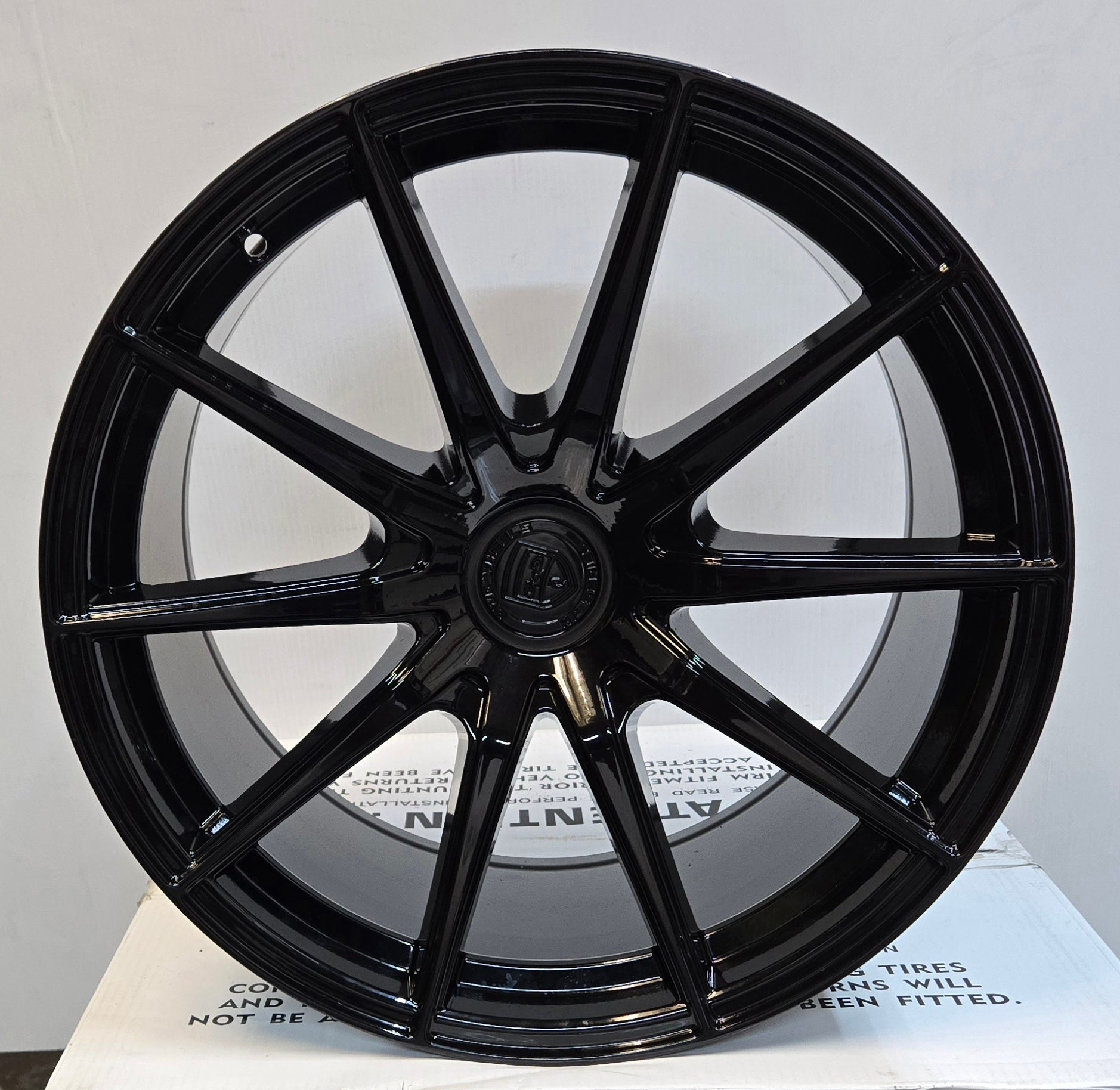 GWG HP4 19X9.0 BLANK GLOSS BLACK