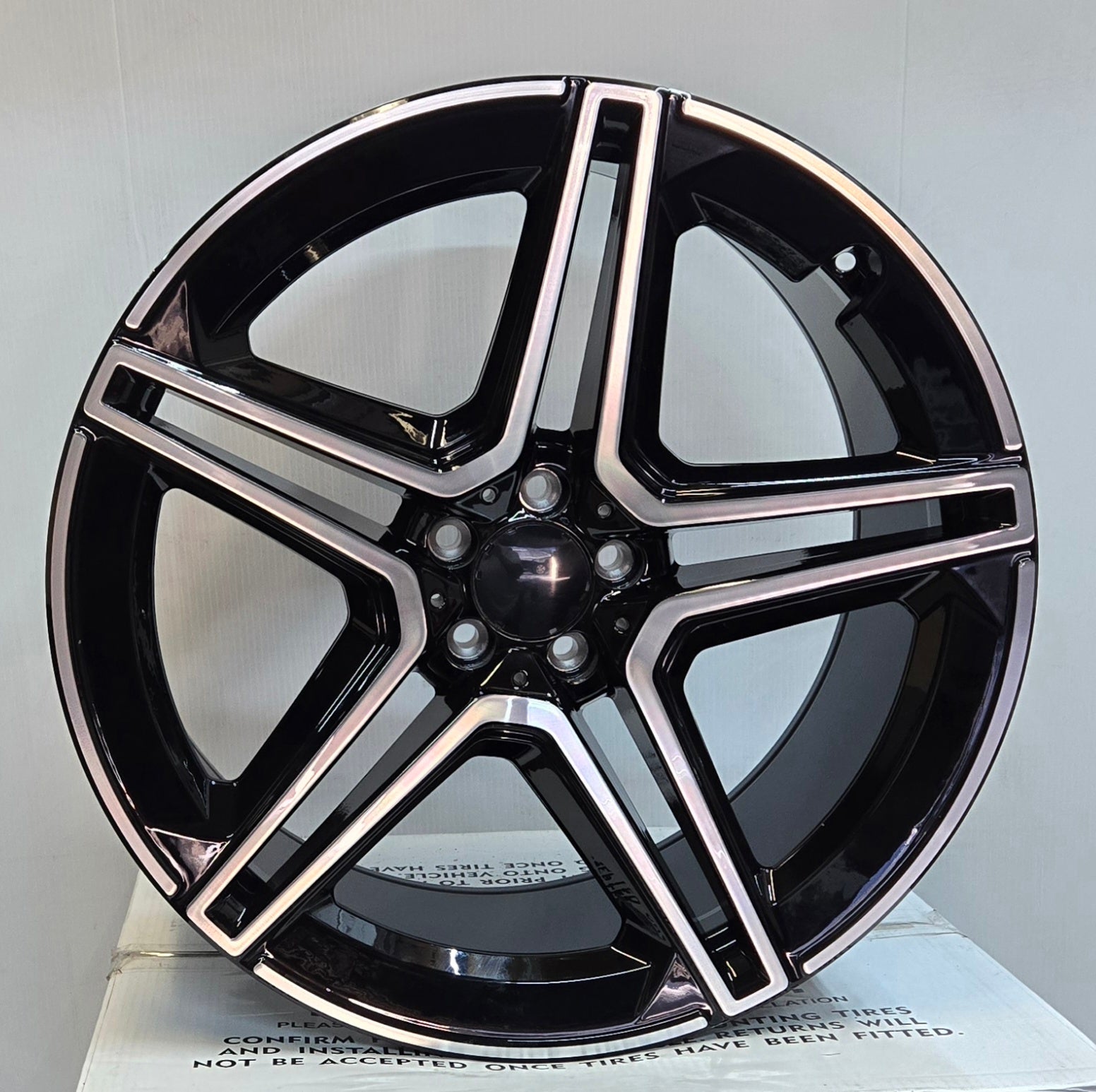 H3067F 20x8.5 5x112 GLOSS BLACK MACHINED FACE