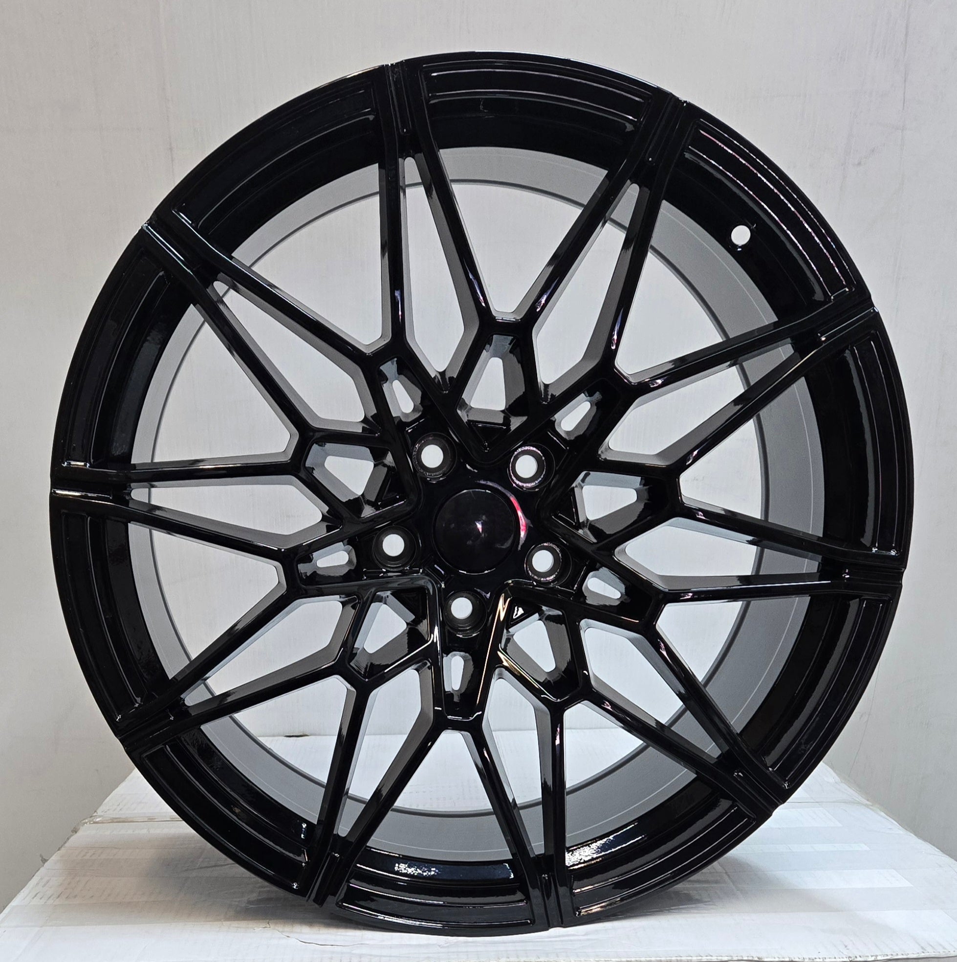 OE-0293 826M 20X8.5 5X112 PIANO BLACK