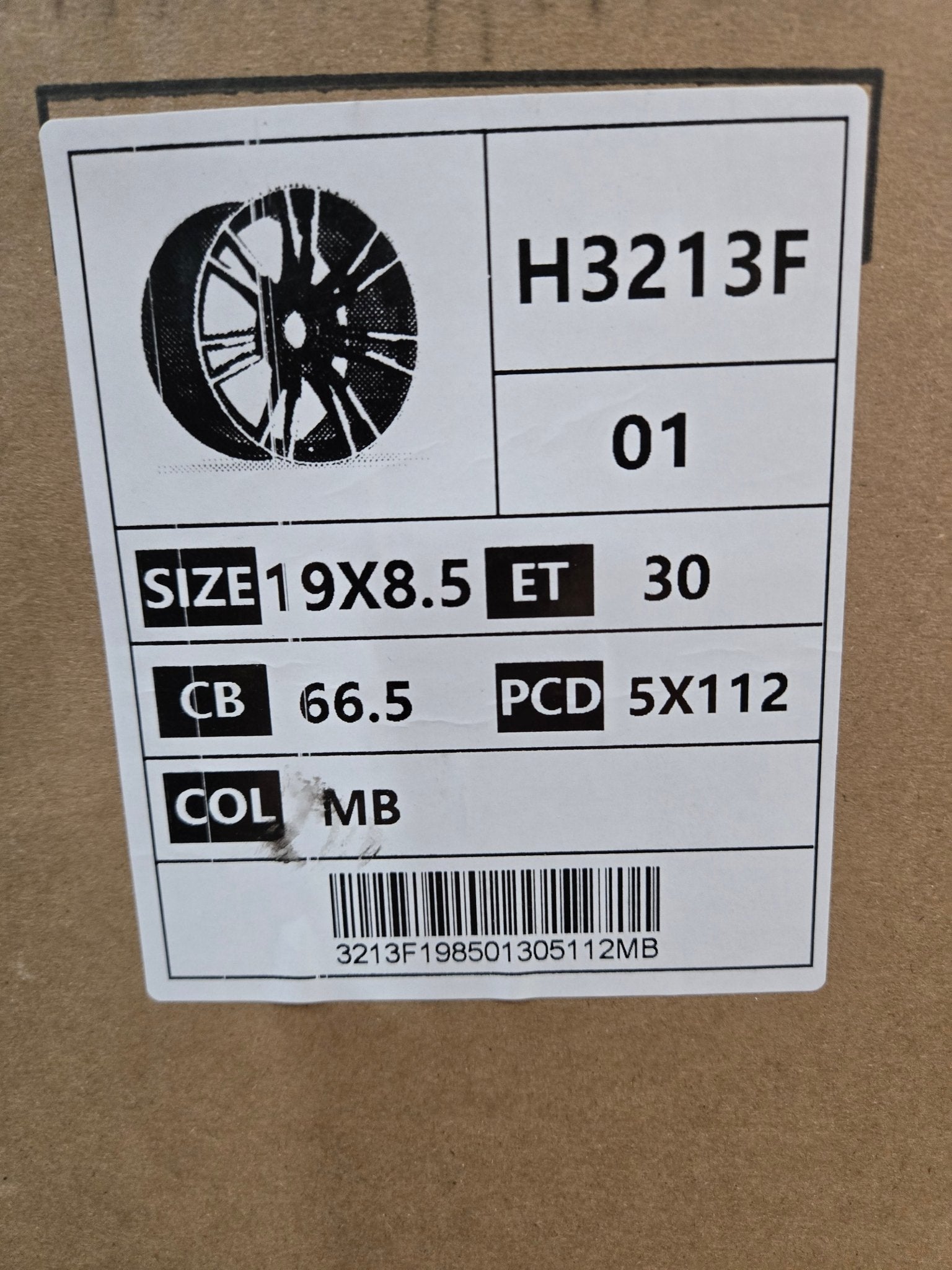 H3213F 19X8.5 5X112 PIANO BLACK MACHINED FECE