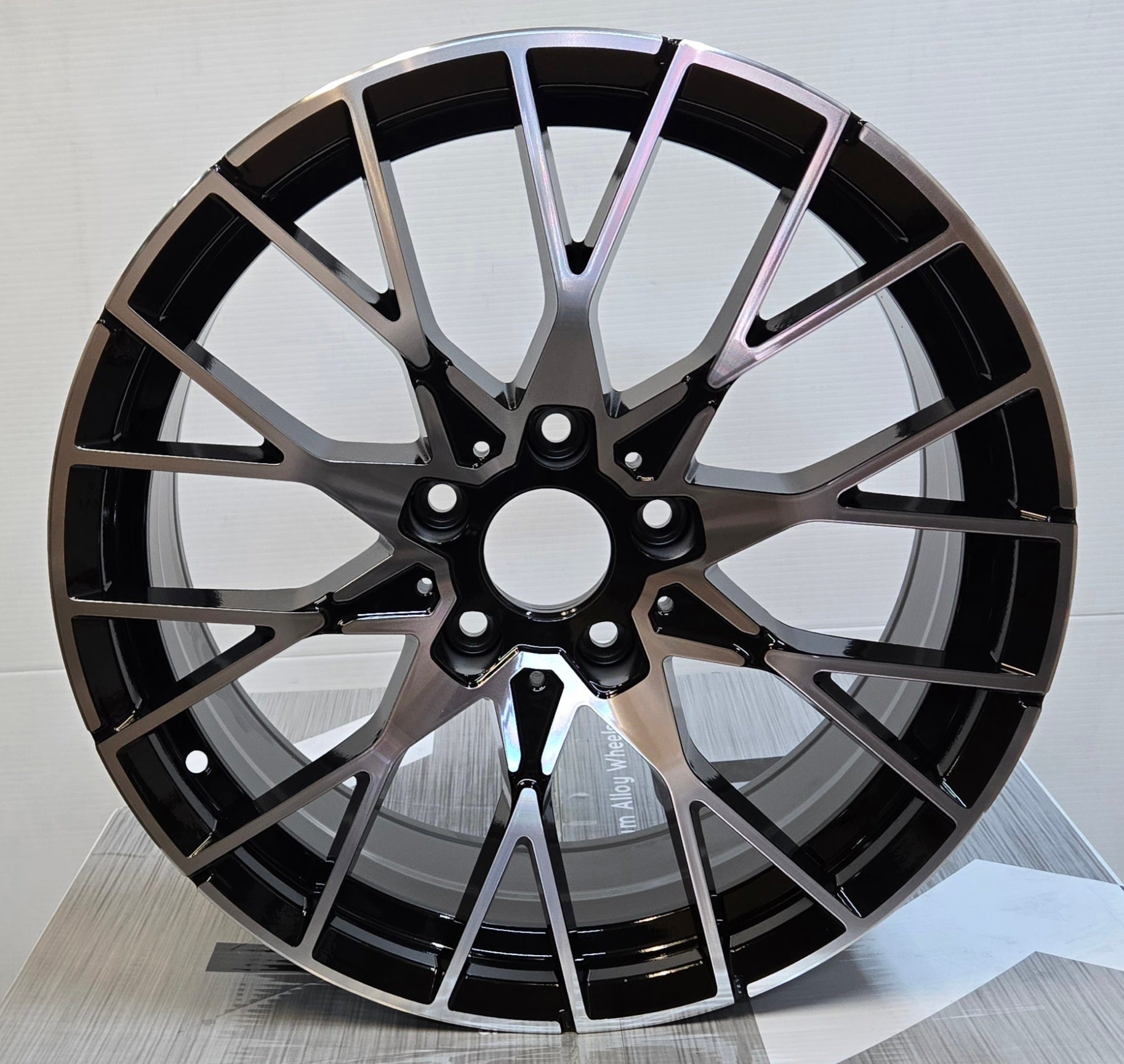 REW0358 788M STYLE 18x8.0 5x120 GLOSS BLACK MACHINED FACE