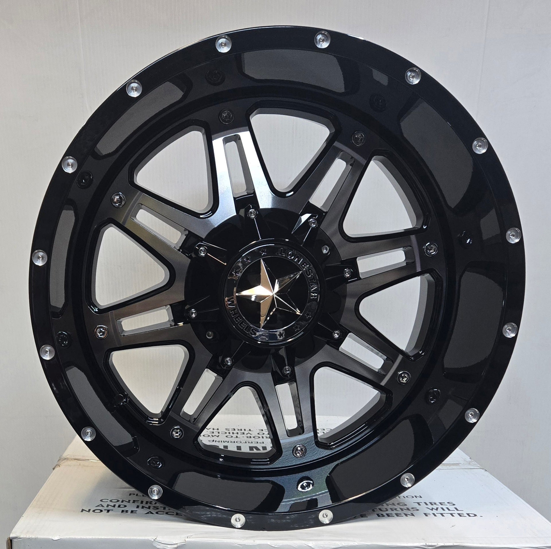 LONESTAR OUTLAW 20X10 5X150 5X139.7 BLACK MACHINED