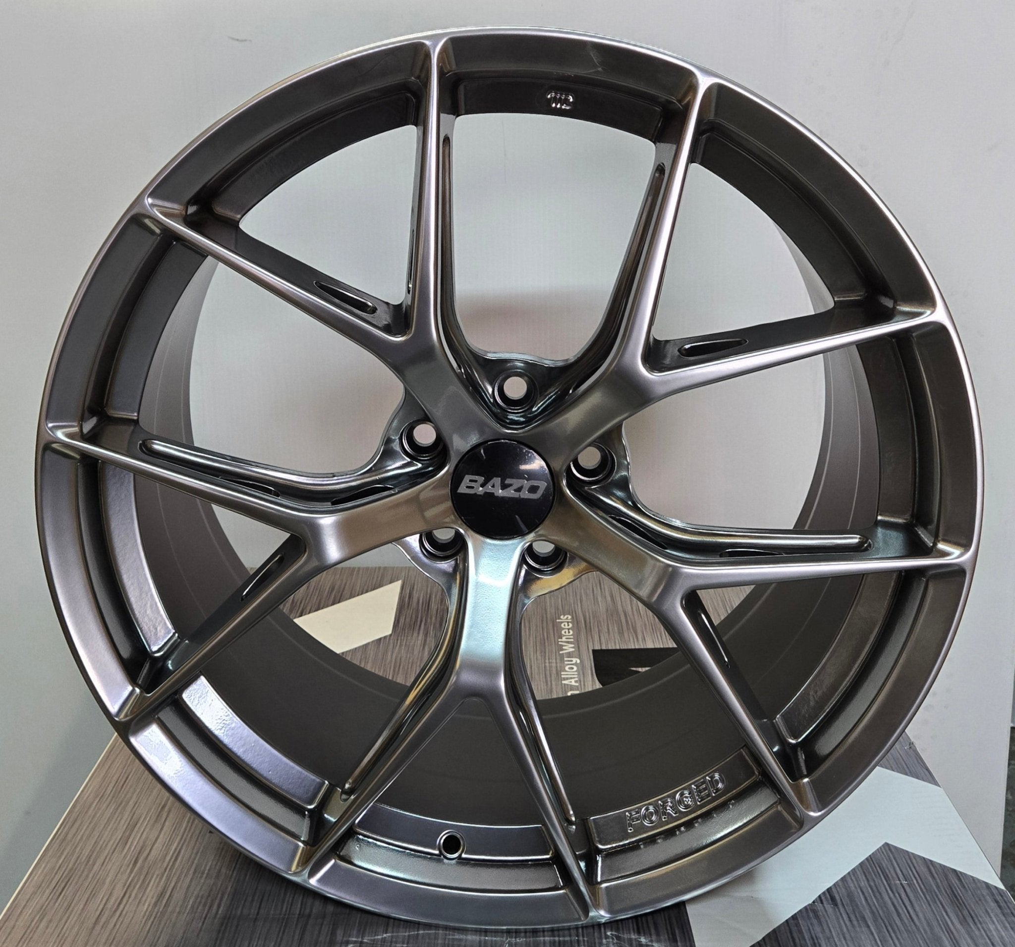OE-5423 FI-R 20x10 5x112 / 5x114.3 FULL HYPER BLACK