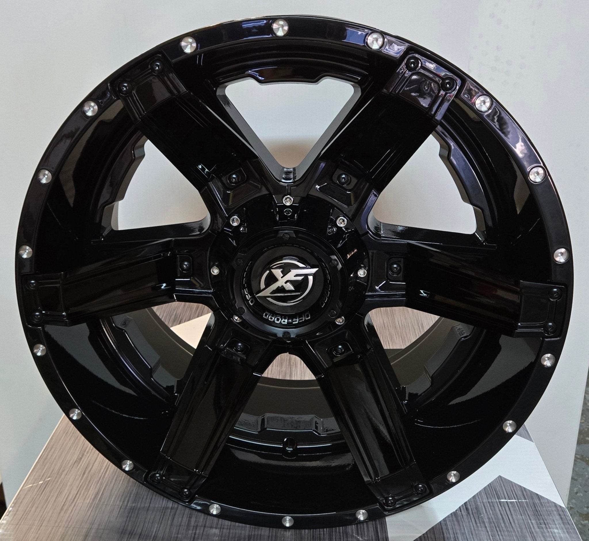 Z6060 20x10 5x139.7 5x150 GLOSS BLACK MILLED RIVETS