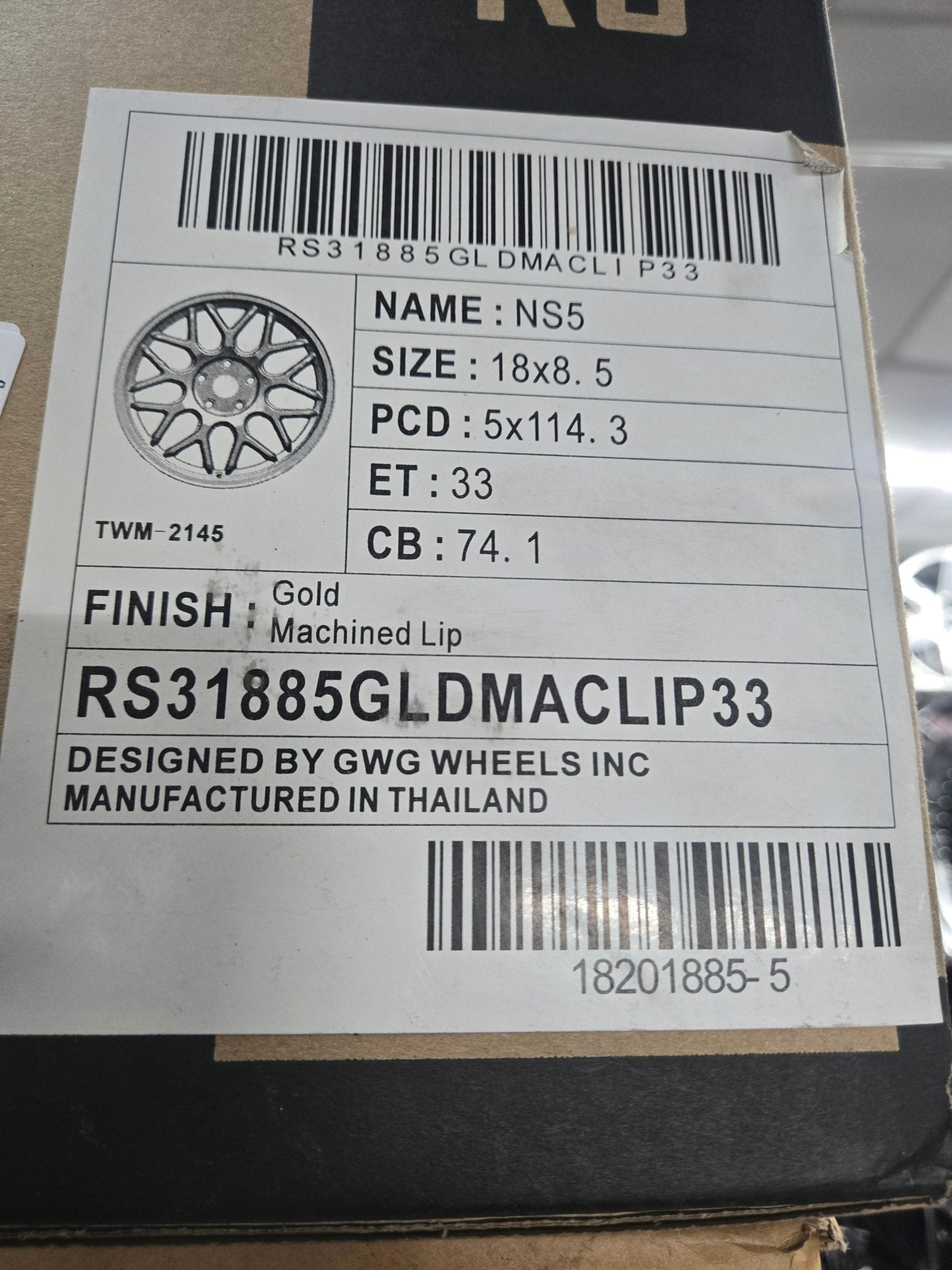 GWG RS3 18X8.5 5X114.3 GOL MACHINED LIP
