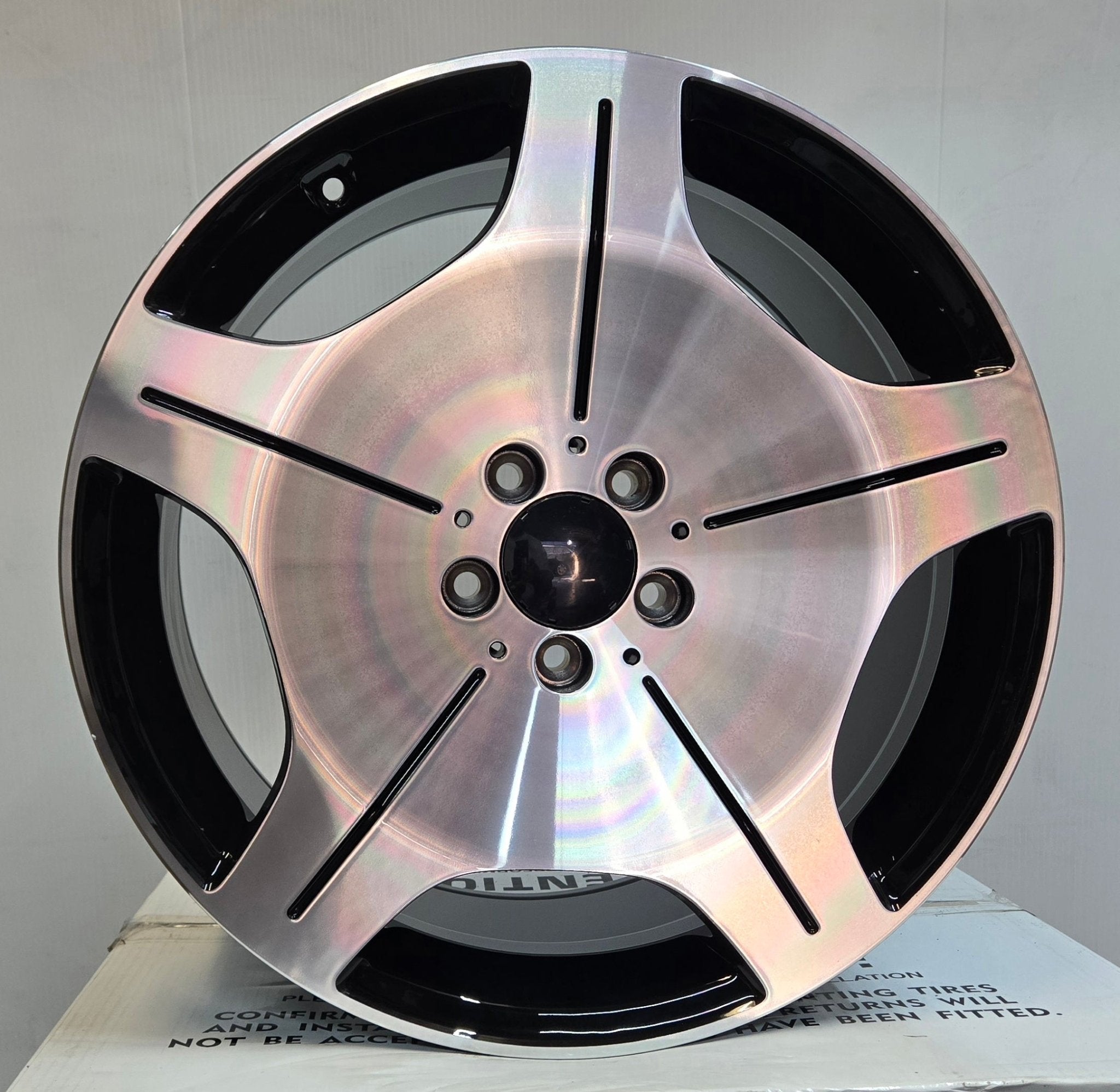 H3069F 19x9.5 5x112 GLOSS BLACK MACHINED FACE