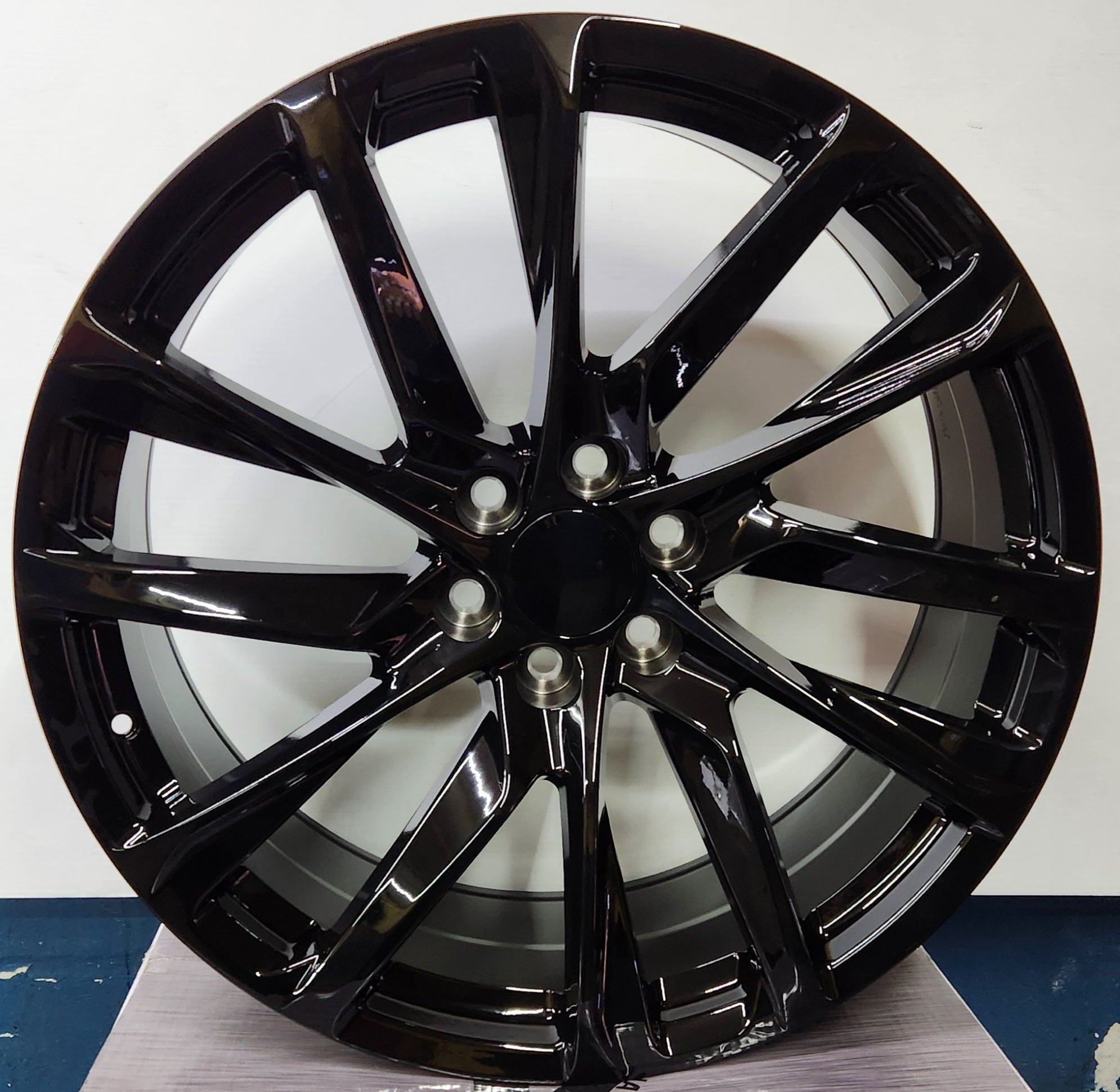 REP205 26X10 6X139.7 GLOSS BLACK
