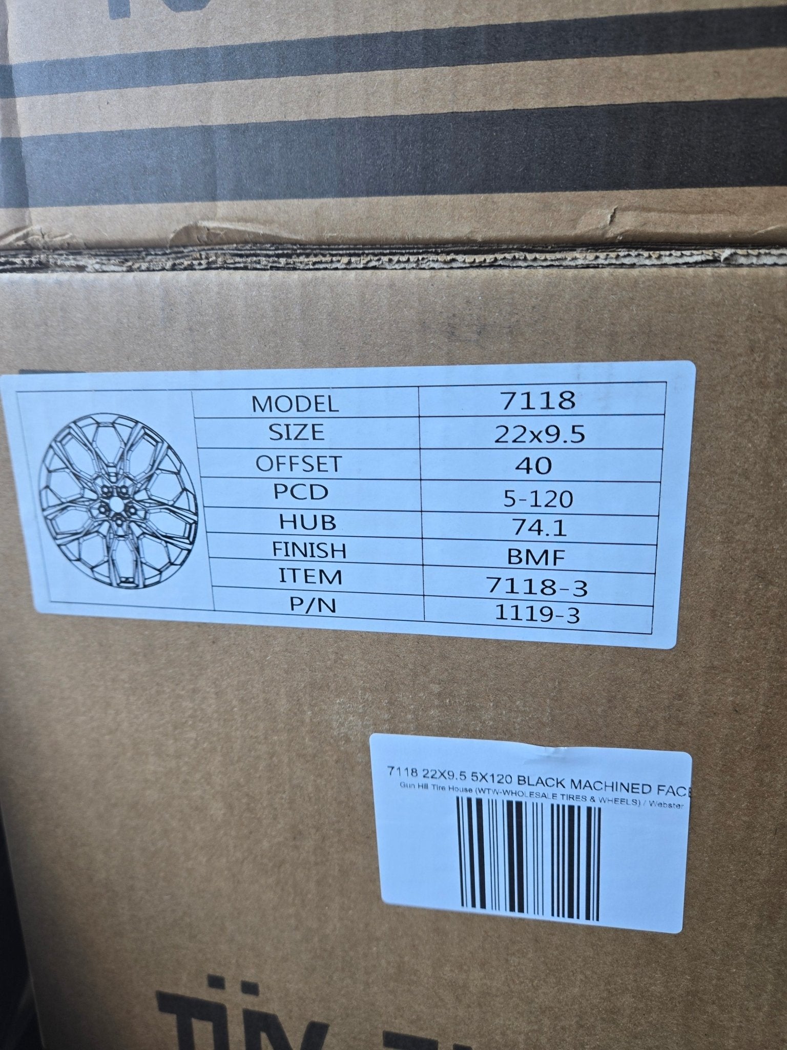7118 22X10.5 5X120 BLACK MACHINED FACE