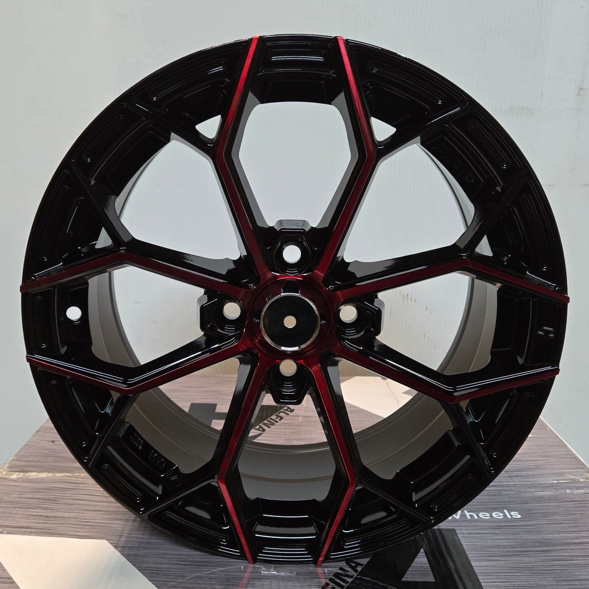 PAGASUS NS-070 X1179 15X7.0 4X100 PIANO BLACK RED FACE