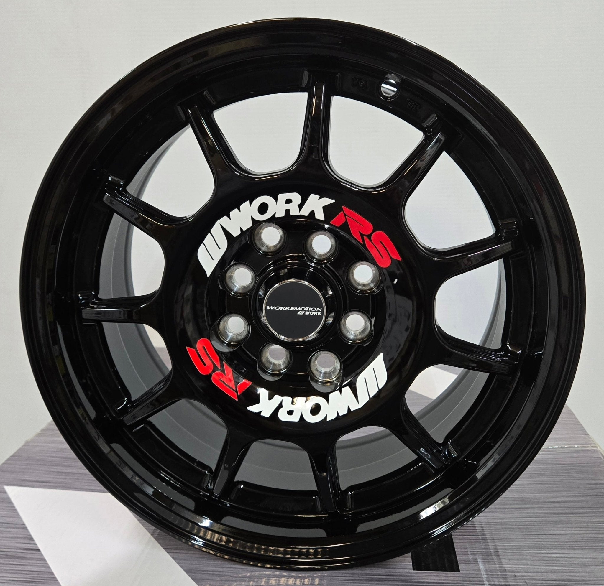 RS11 15x7.0 4x100 / 4x114.3 GLOSS BLACK