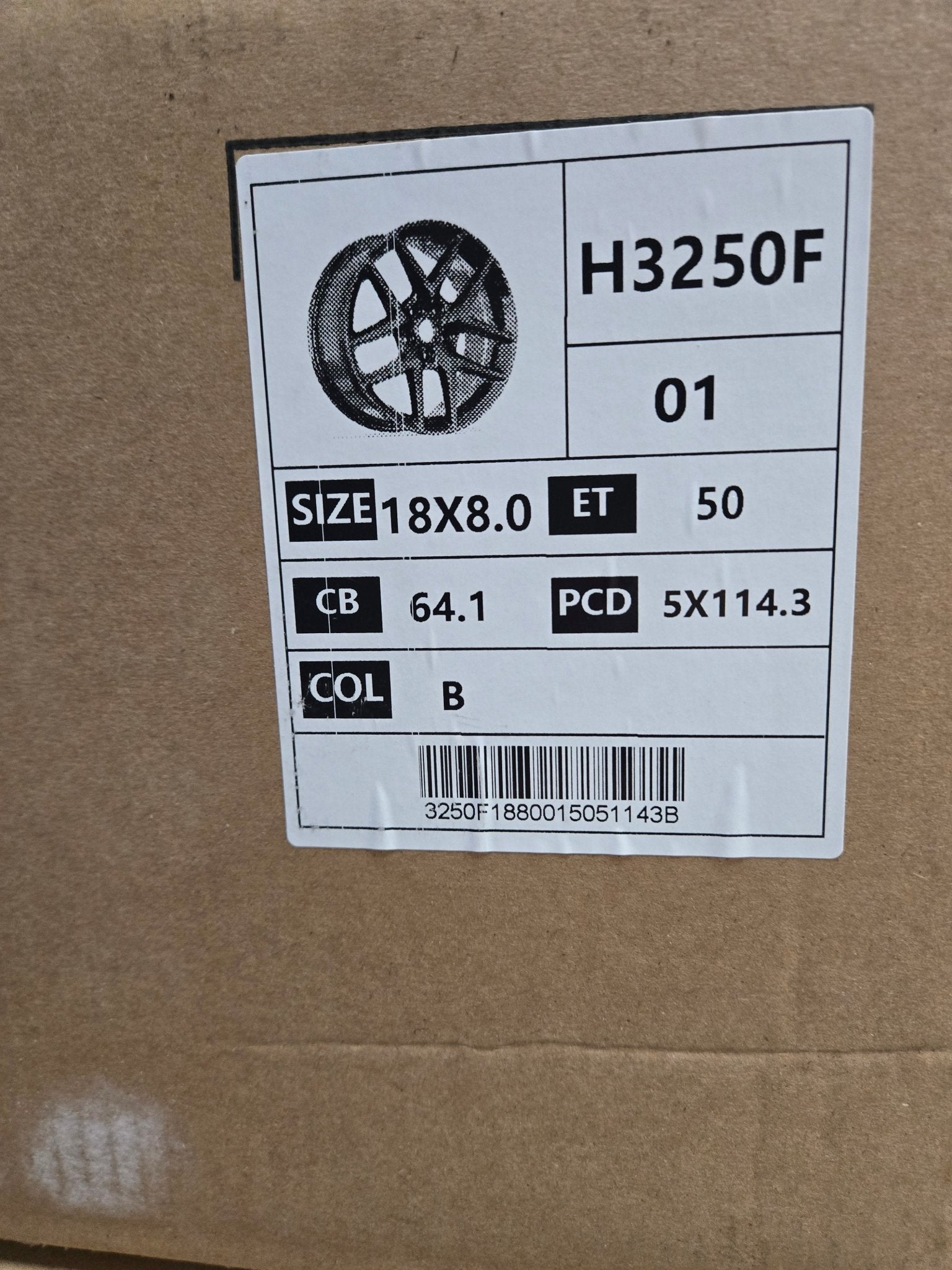 H3250F 18X8.0 5X114.3 PIANO BLACK