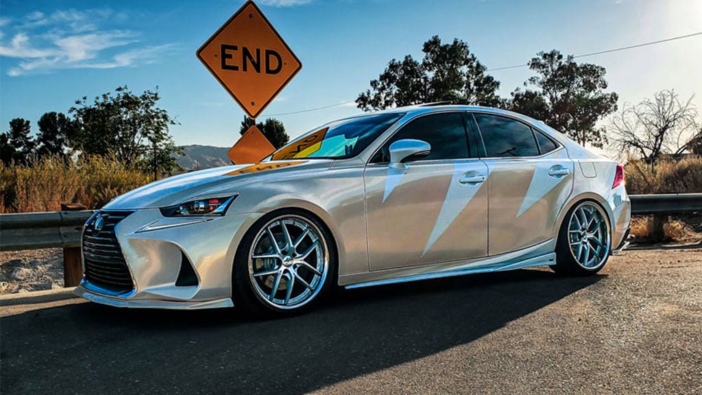 XIX X61 20X8.5 5X120 SILVER MACHINED WITH STAINLESS STEEL LIP